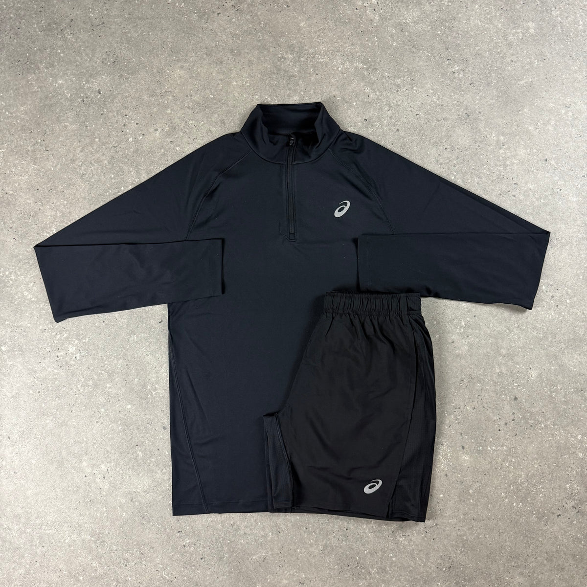 ASICS 1/4 ZIP TOP & SHORT SET - PERFORMANCE BLACK