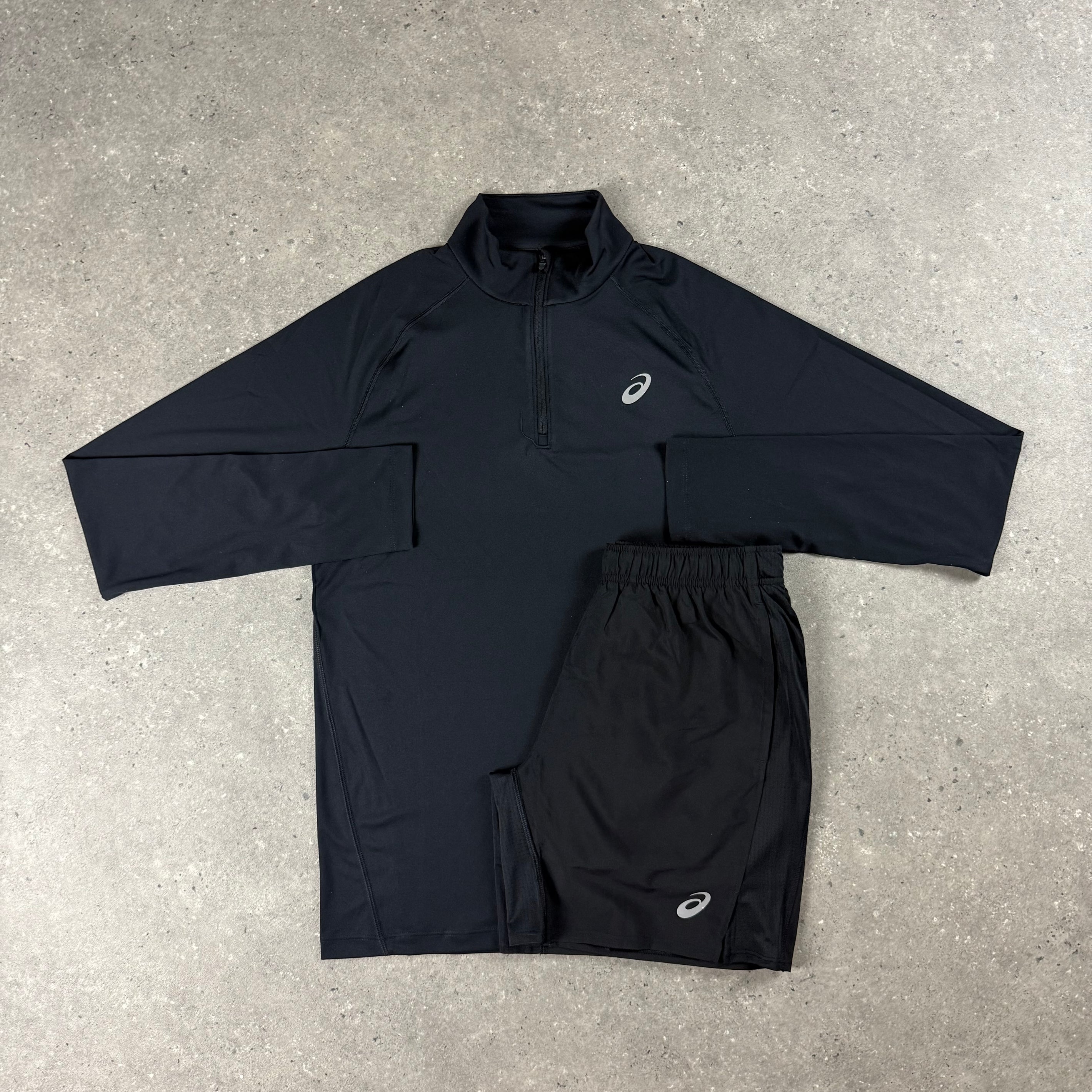 ASICS 1/4 ZIP TOP & SHORT SET - PERFORMANCE BLACK