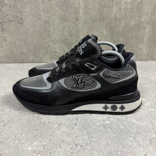 LOUIS VUITTON RUNAWAYS BLACK - EU40.5 (FITS UK 7.5)