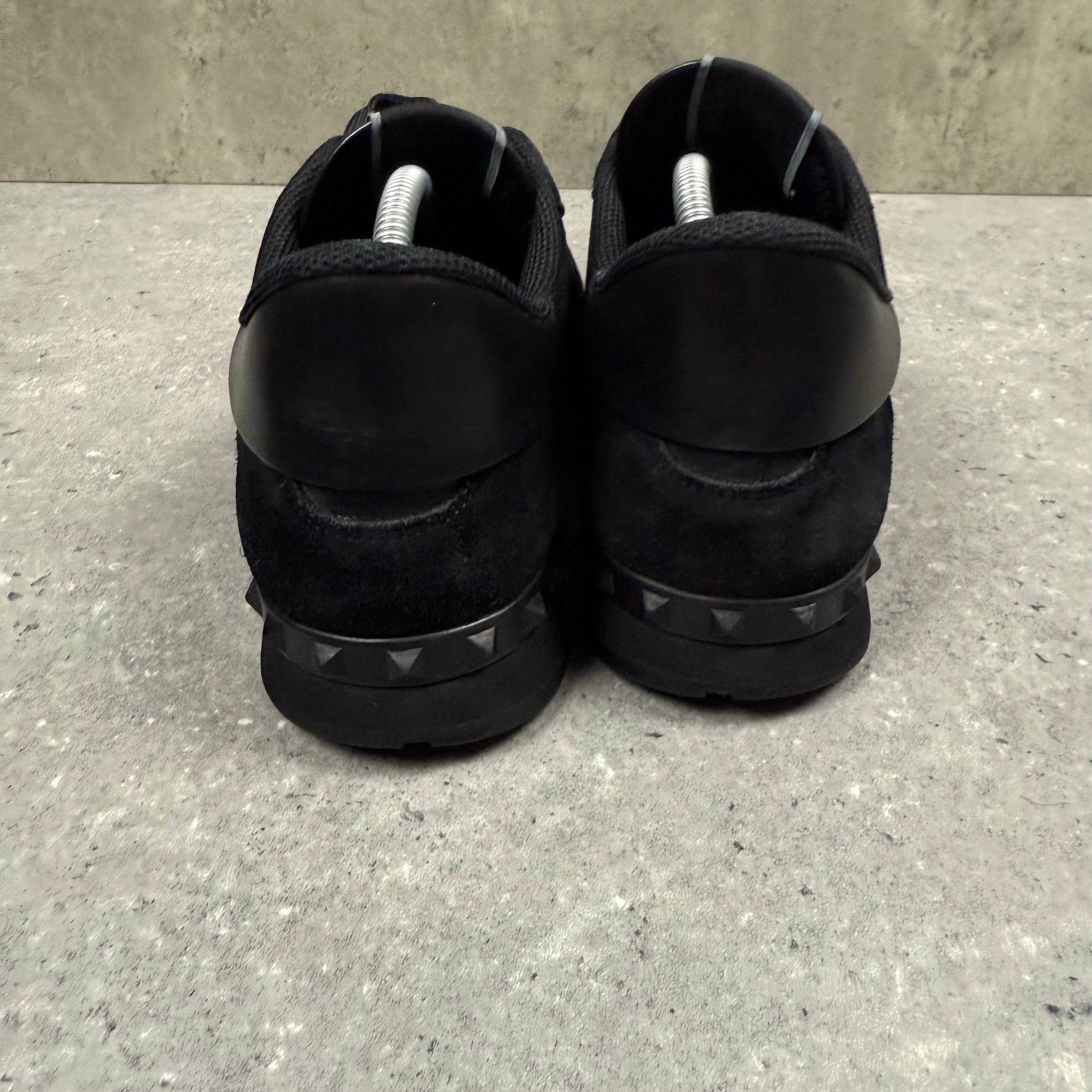 VALENTINO ROCKRUNNER BLACK - (EU44 / UK10)