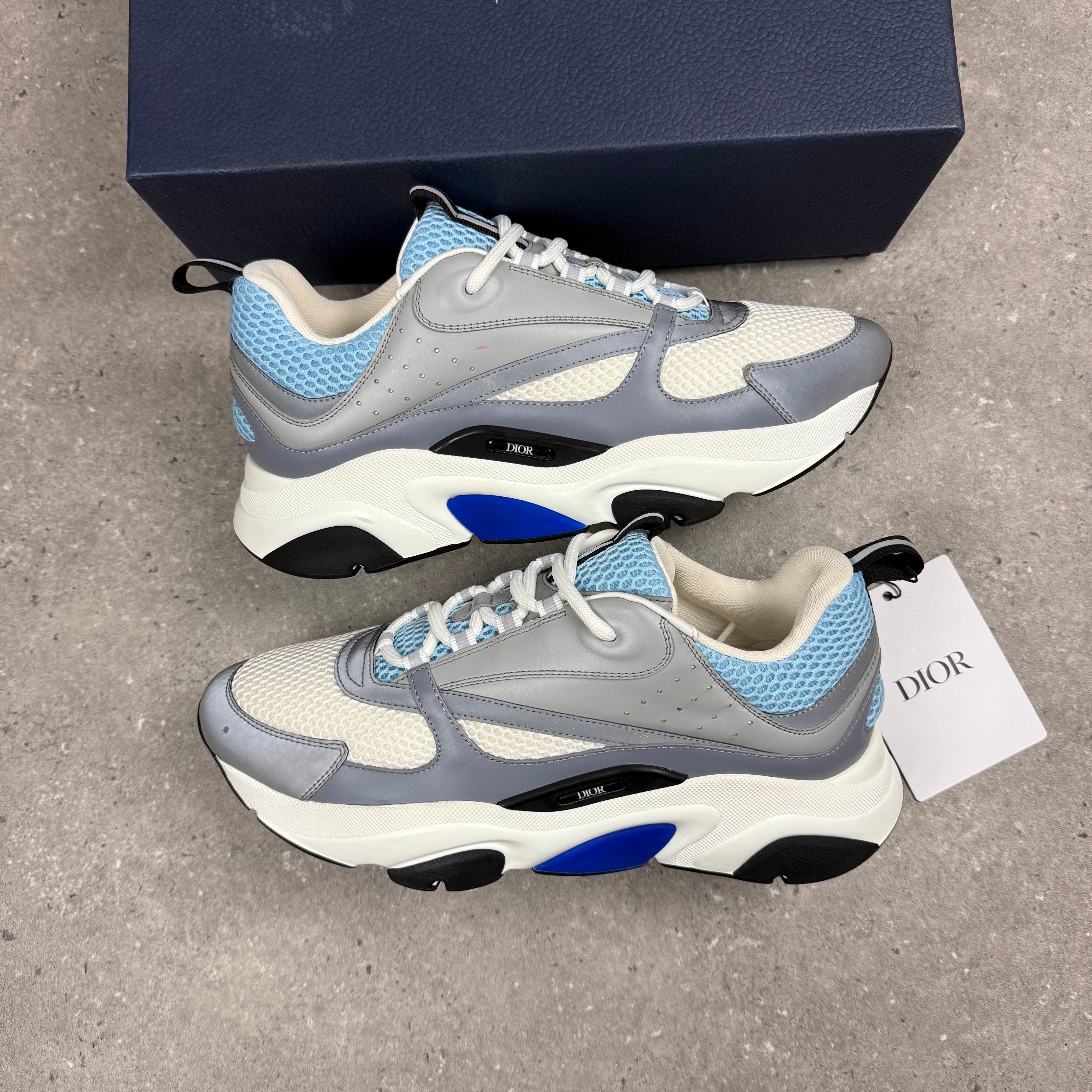 DIOR B22 BABY BLUE - (EU44 / UK10)