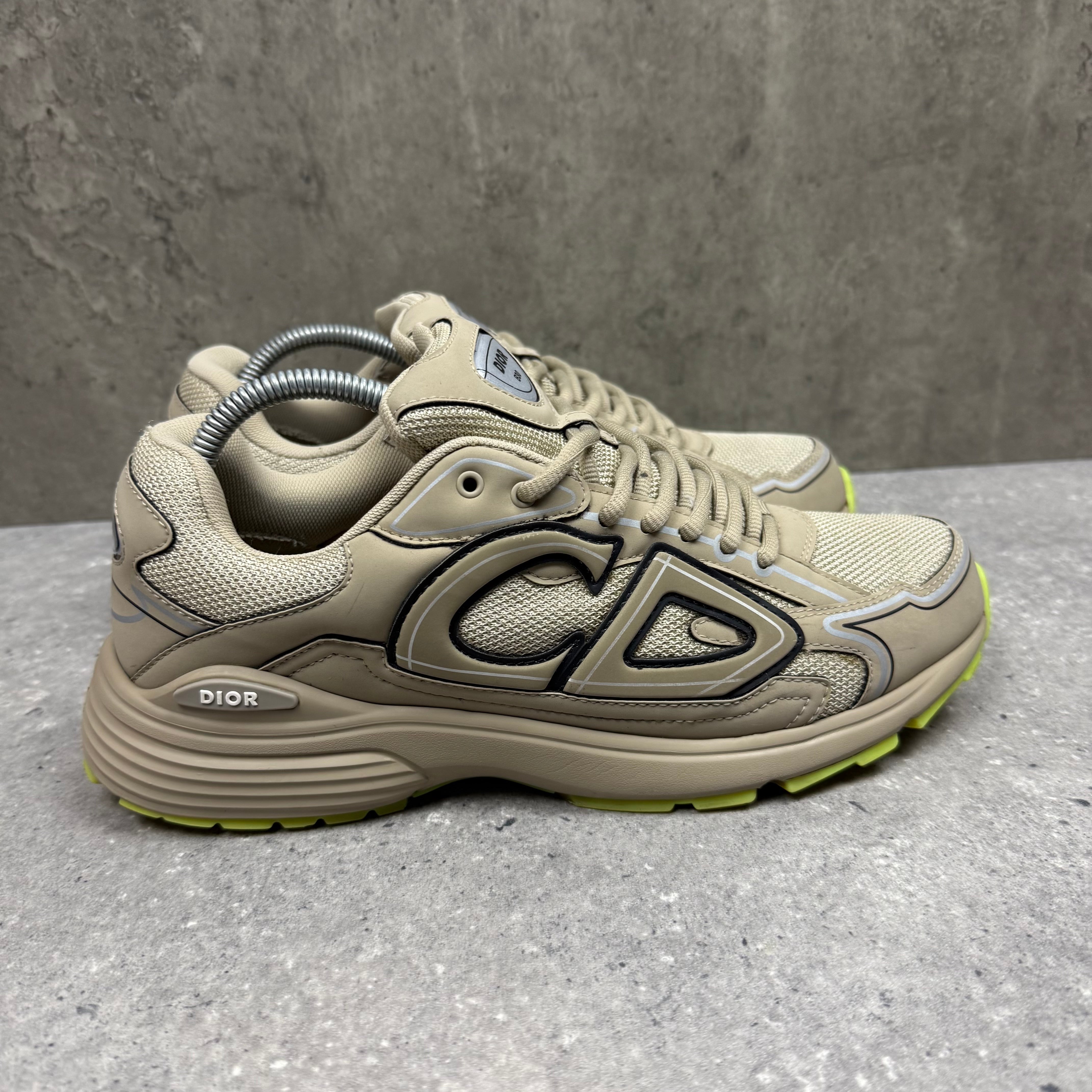 DIOR B30 BEIGE - (EU42.5 / UK8.5)