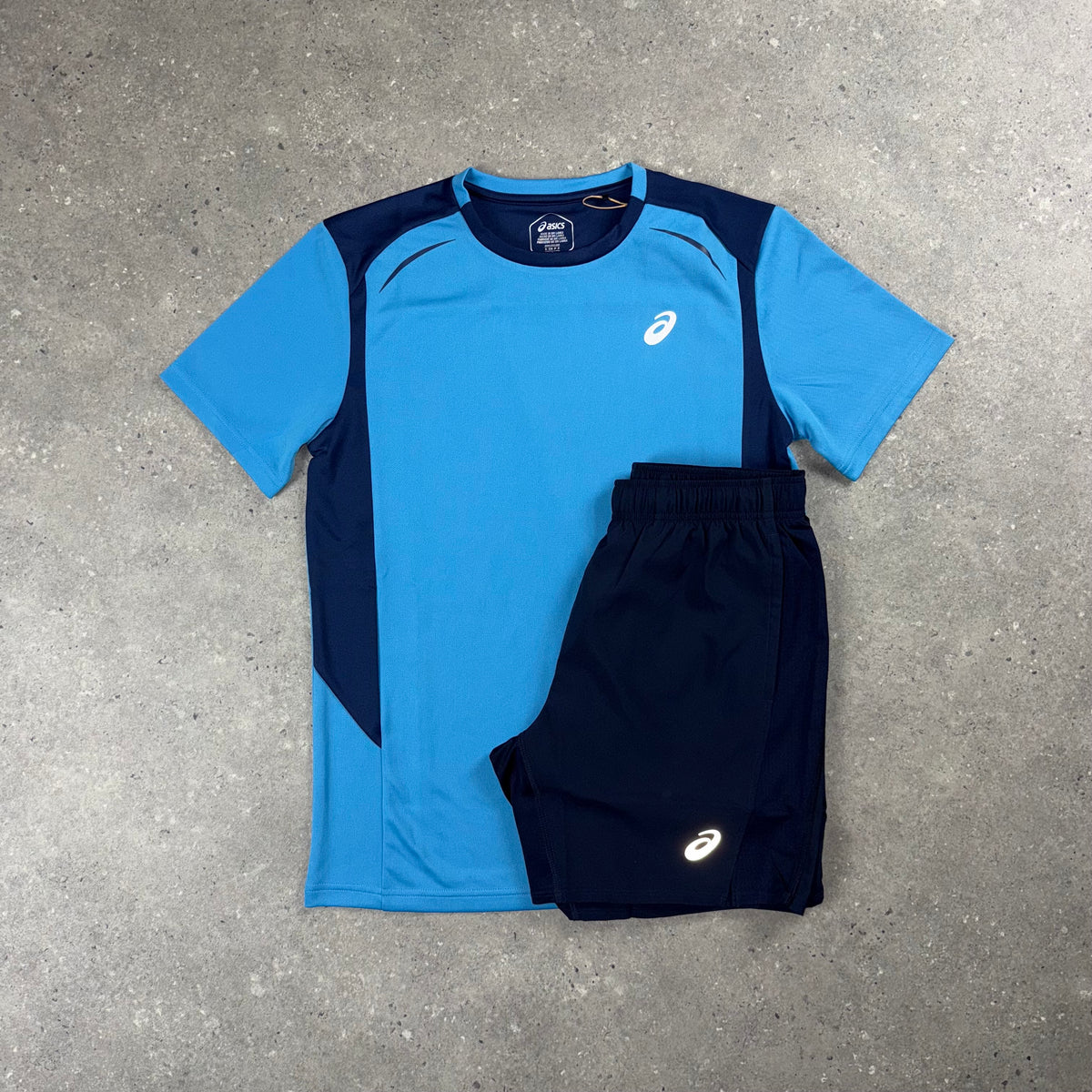 ASICS CURVED SEAM T-SHIRT & ICON SHORTS - NAVY / BLUE