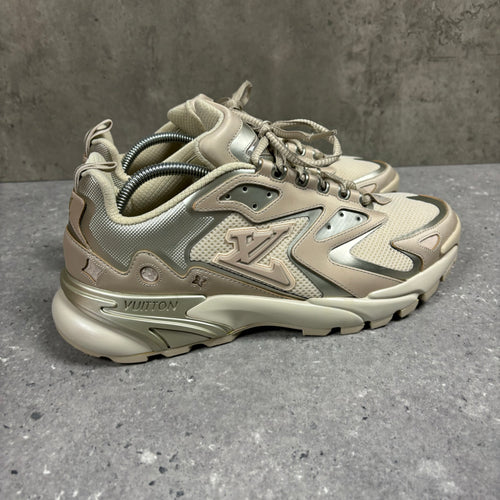 LOUIS VUITTON TACTICS - EU 42 (FITS UK 9/9.5)