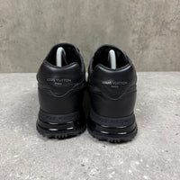 LOUIS VUITTON RUNAWAY BLACK - EU 44 (FITS UK 11)