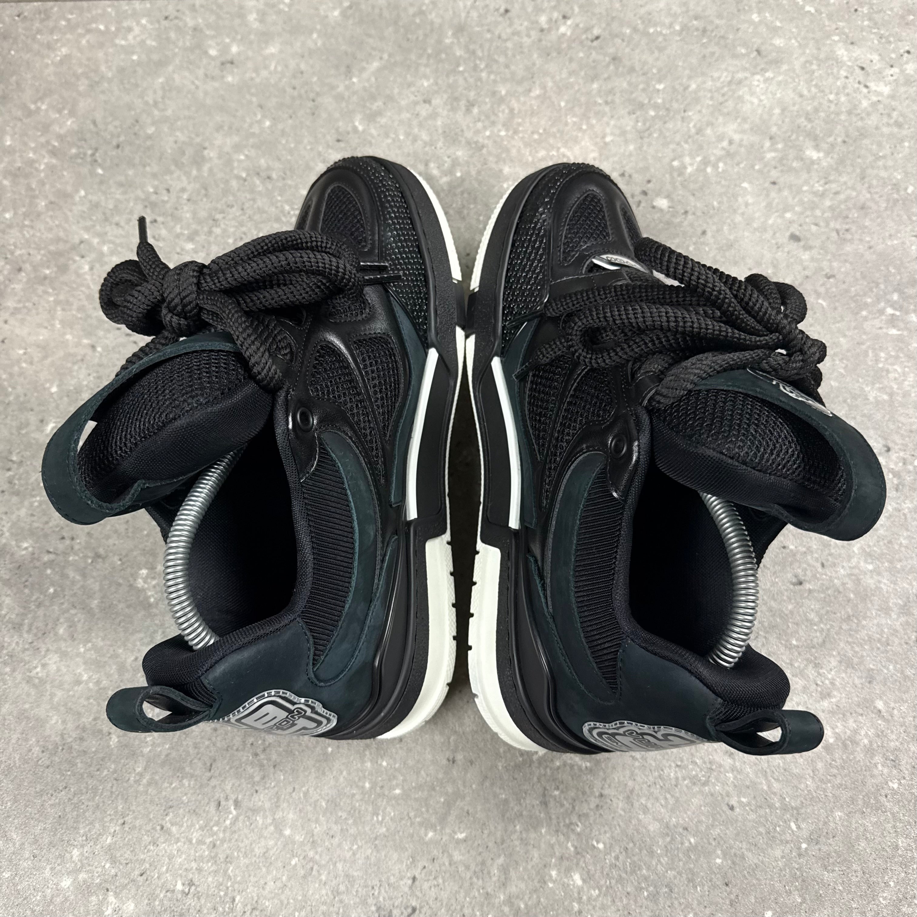 LOUIS VUITTON SKATES BLACK - EU40 (FITS UK 7)