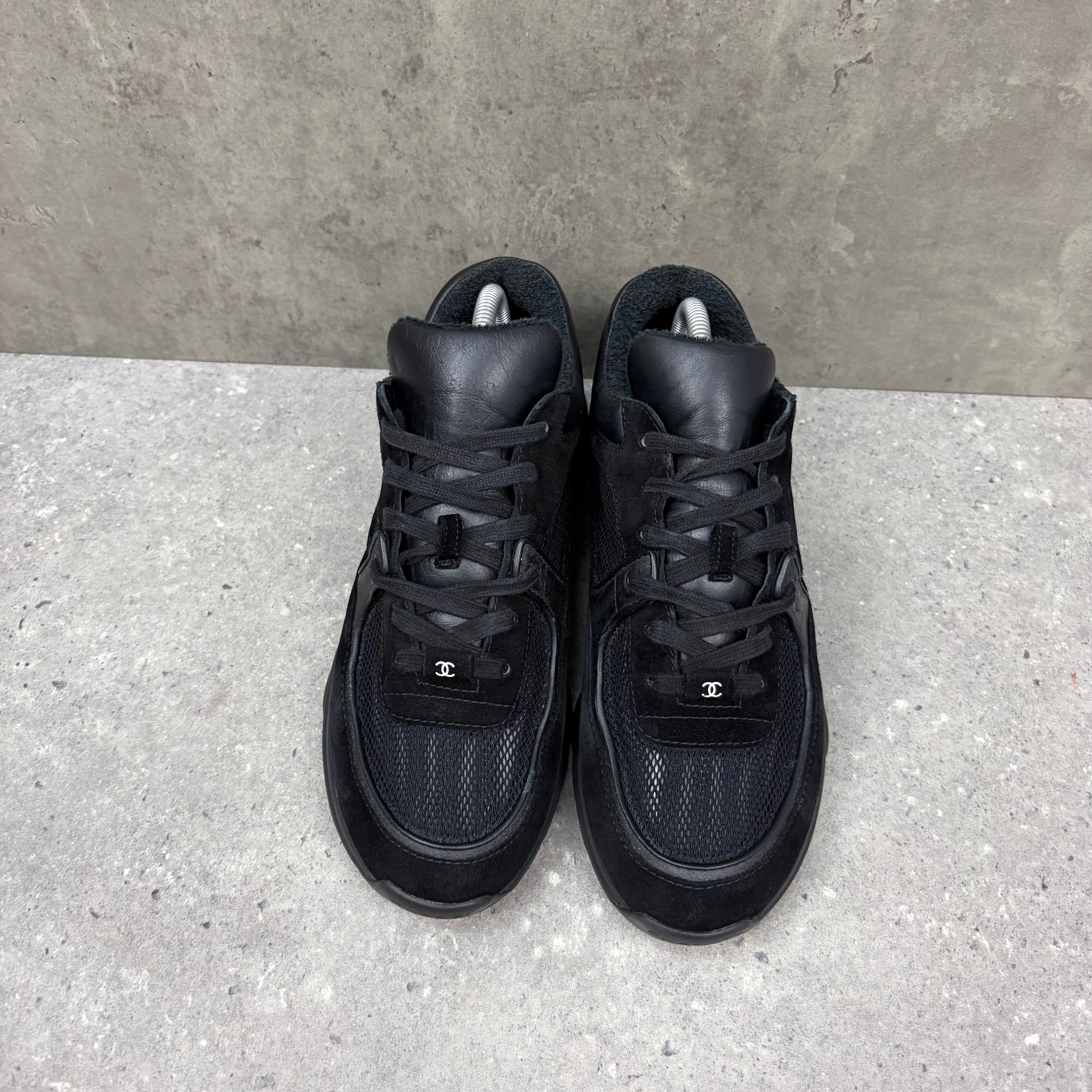 CHANEL RUNNERS BLACK -  (EU40.5 / UK6.5)
