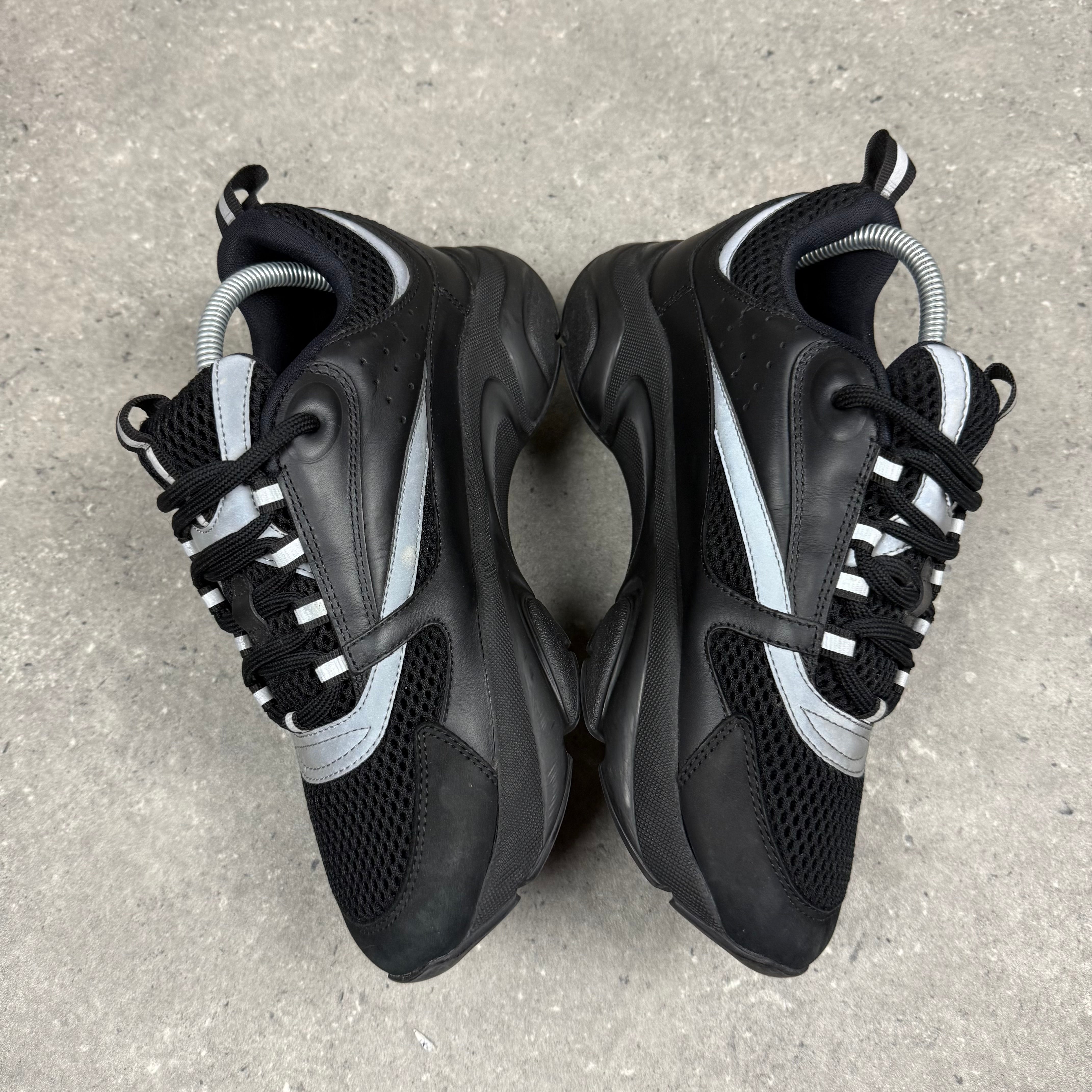 DIOR B22 BLACK - (EU41.5 / UK 7.5)