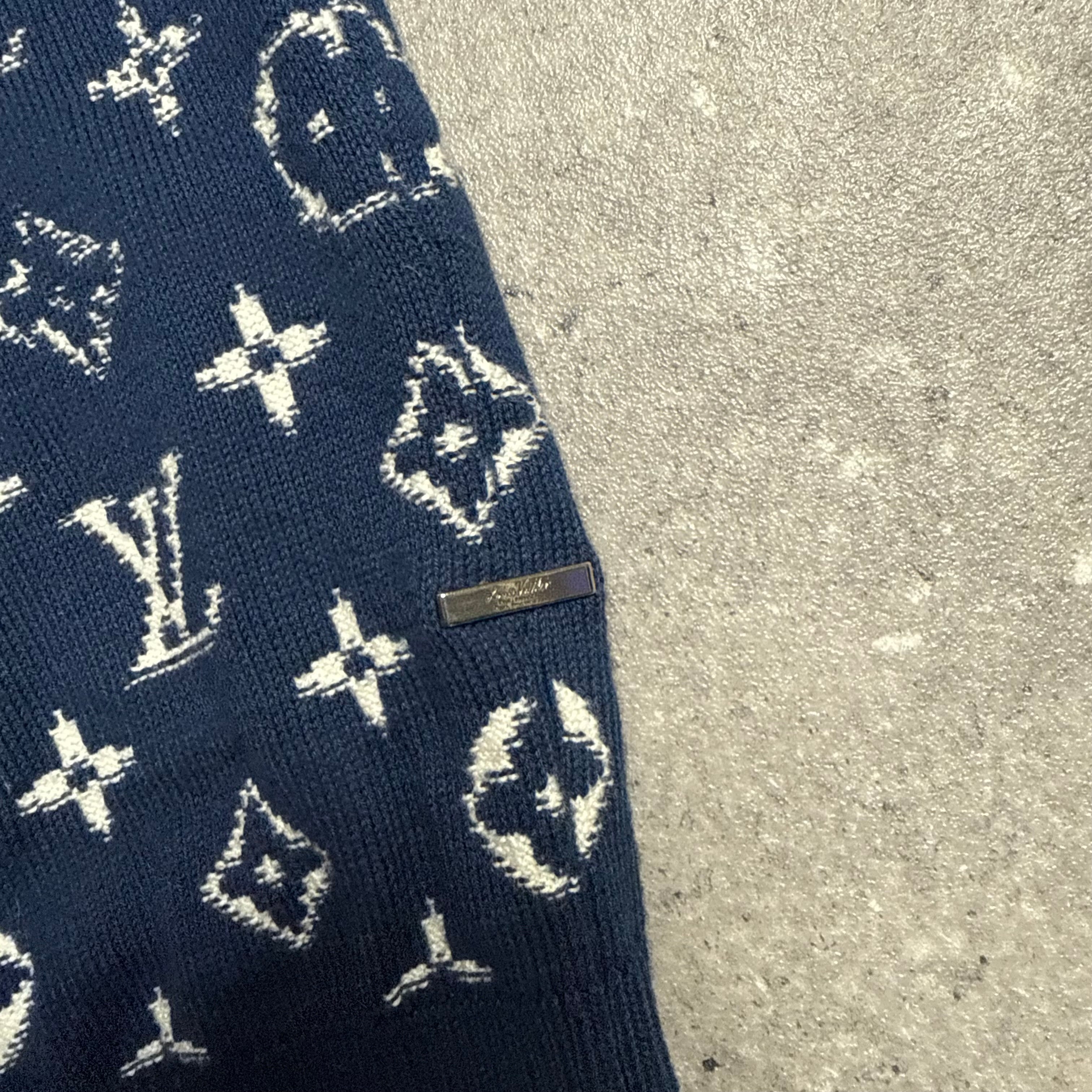 LOUIS VUITTON GRADIENT JUMPER NAVY - (XS)