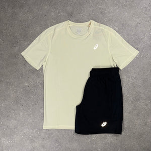 ASICS MINERAL BEIGE JACQUARD T-SHIRT & BLACK 7” SHORTS SET