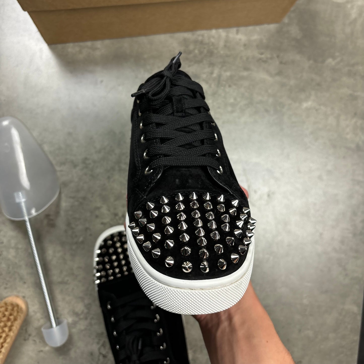 LOUBOUTIN LOW TRAINERS (FITS 9-10)