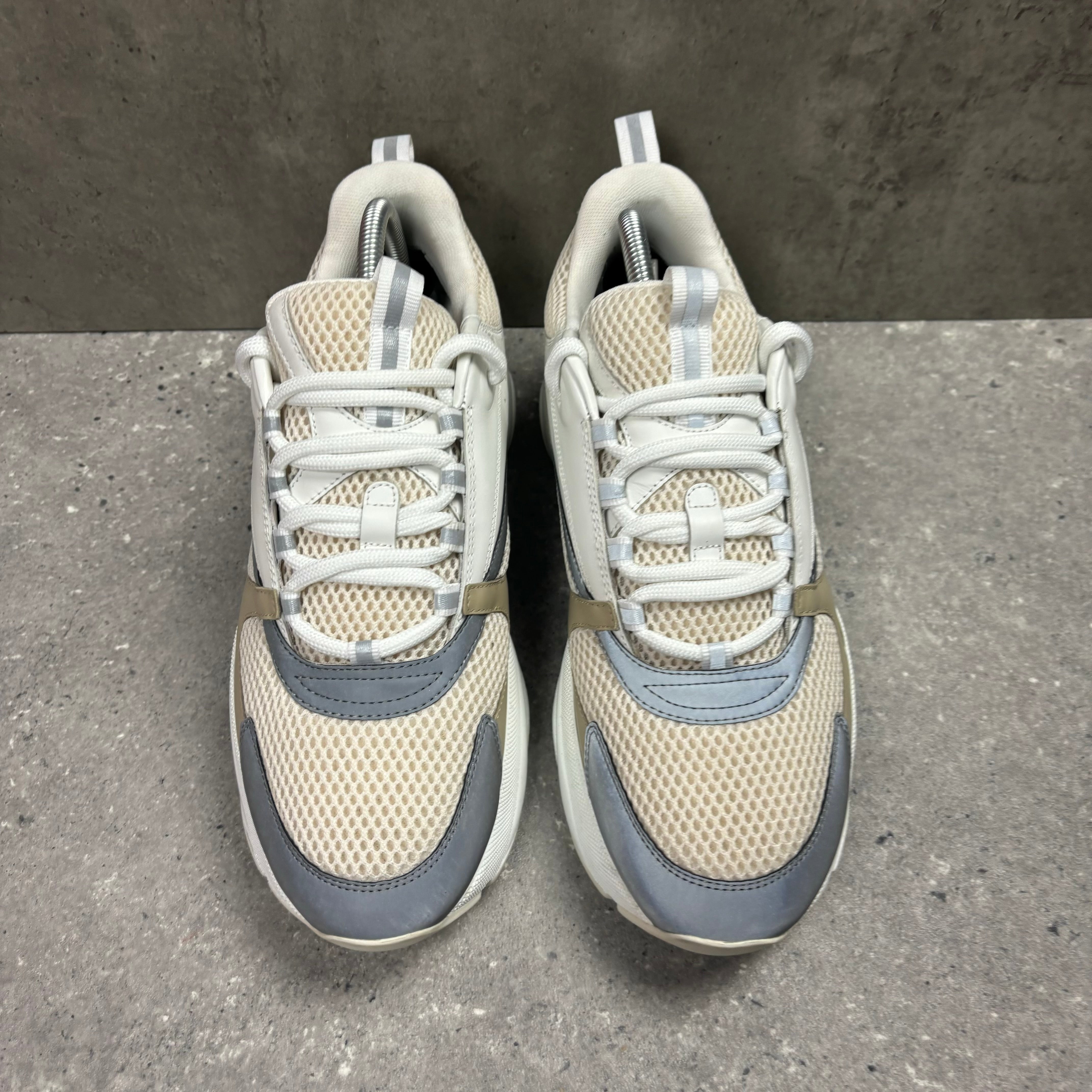 DIOR B22 BEIGE - (EU 43 / UK 9)
