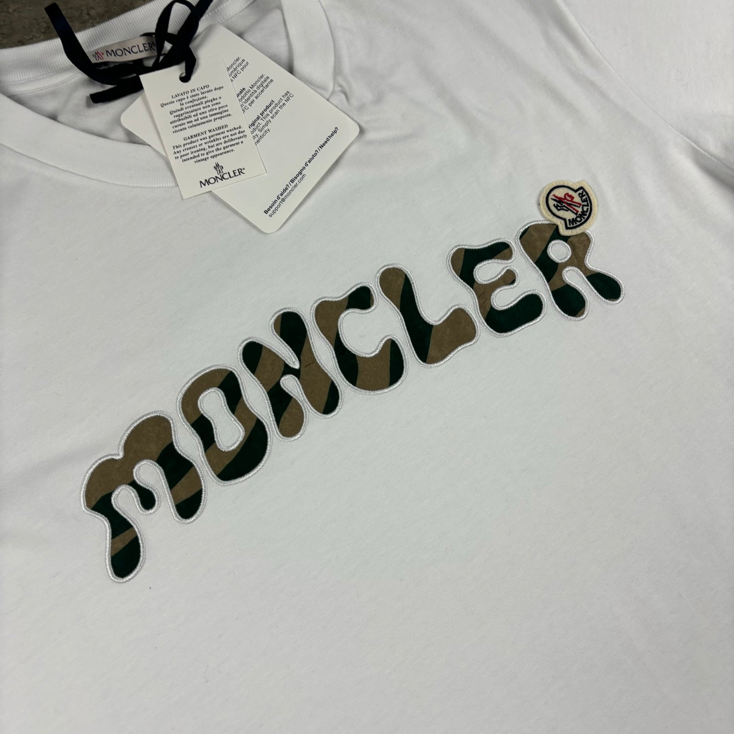 MONCLER CAMO LOGO T-SHIRT - XL