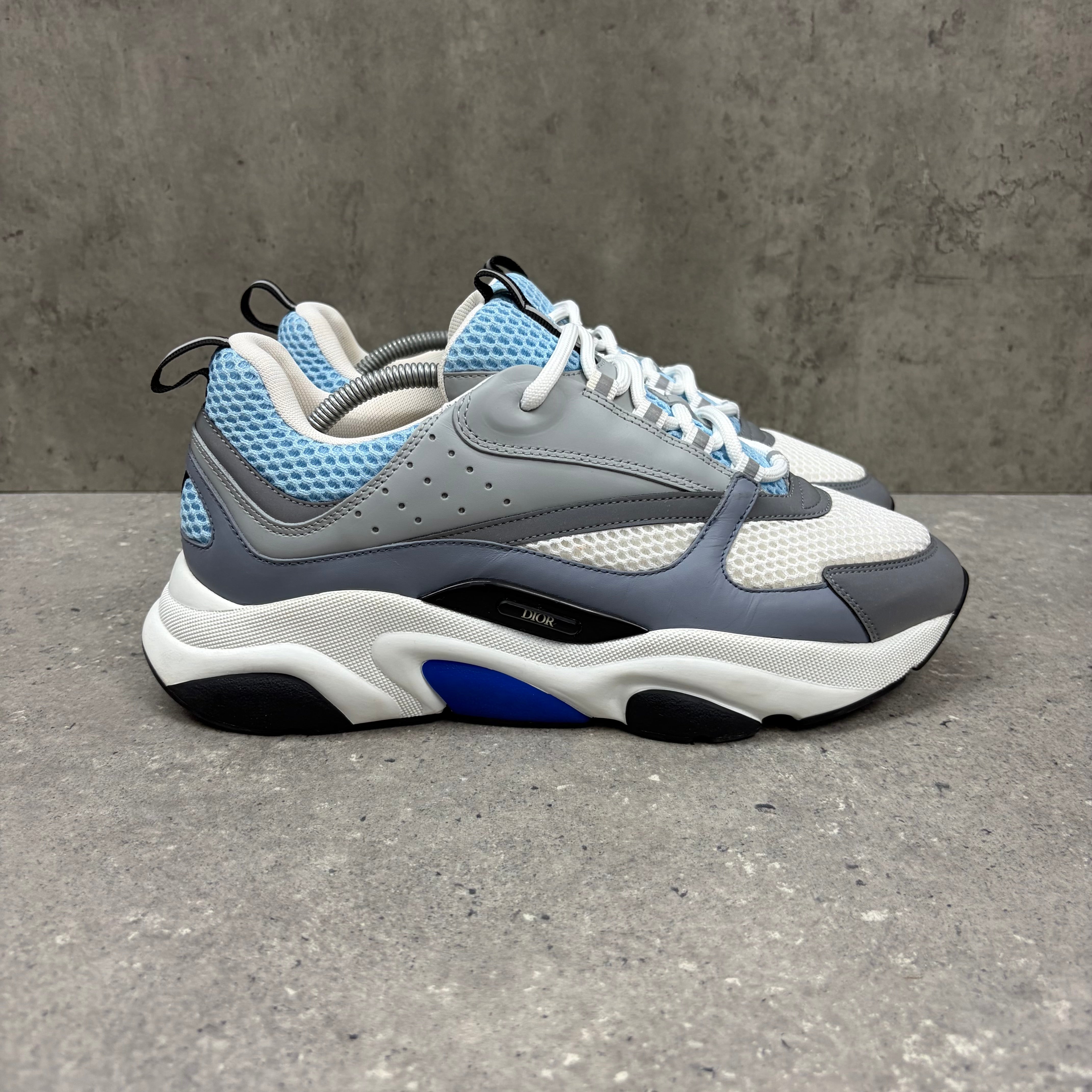DIOR B22 WHITE/LIGHT BLUE- (EU44 / UK10)