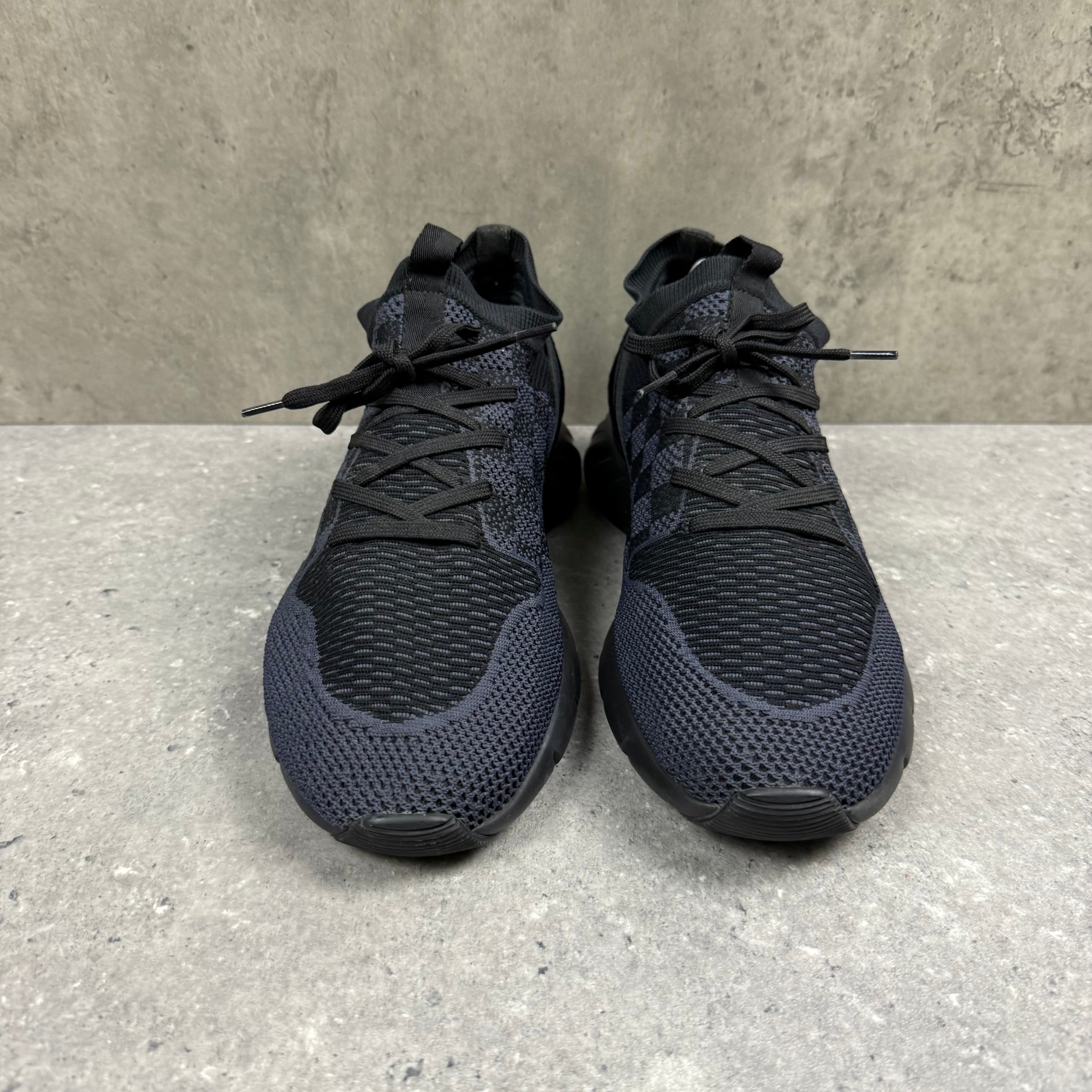 LOUIS VUITTON FASTLANE - EU 43 (FITS UK 10)