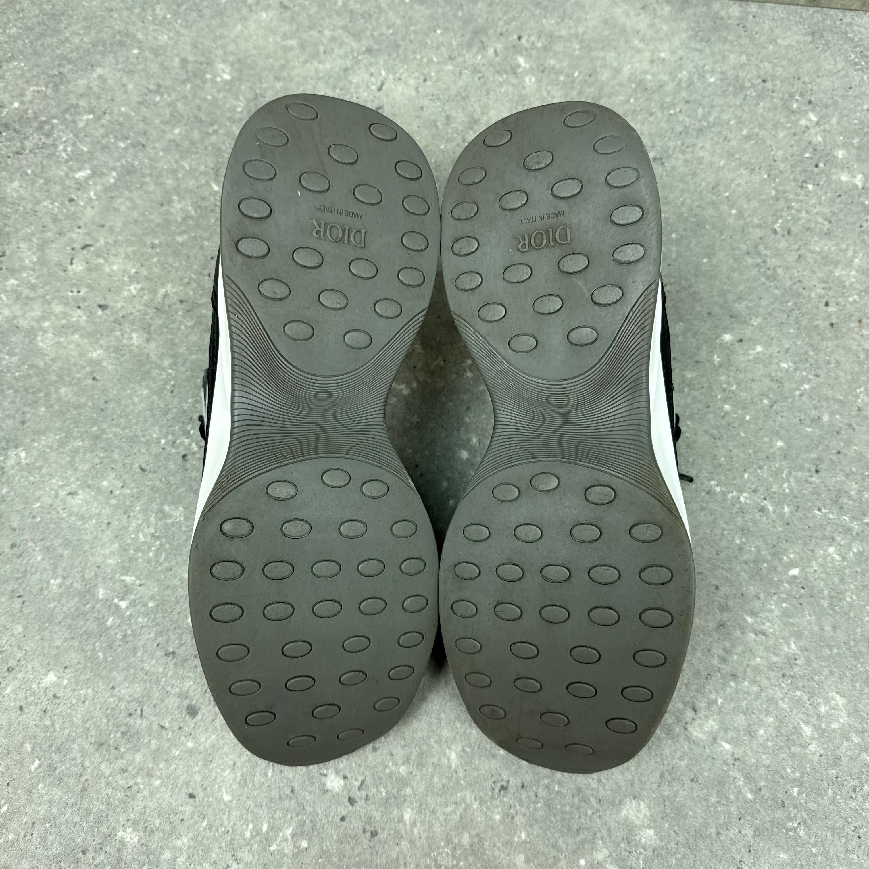 DIOR B25 BLACK/WHITE - (EU41 / UK7)