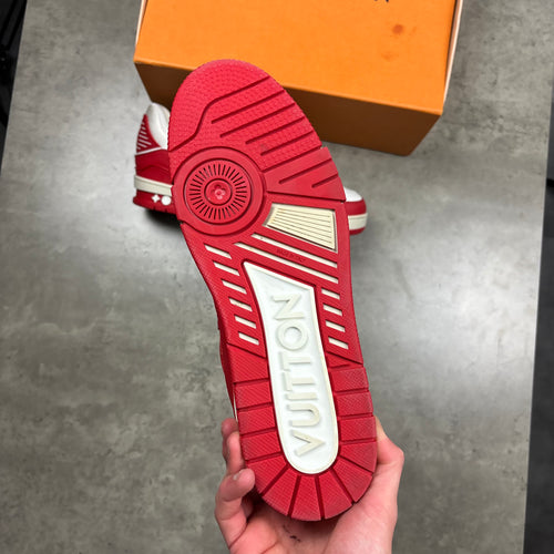 LOUIS VUITTON SNEAKERS - EU42 (FITS UK 9)