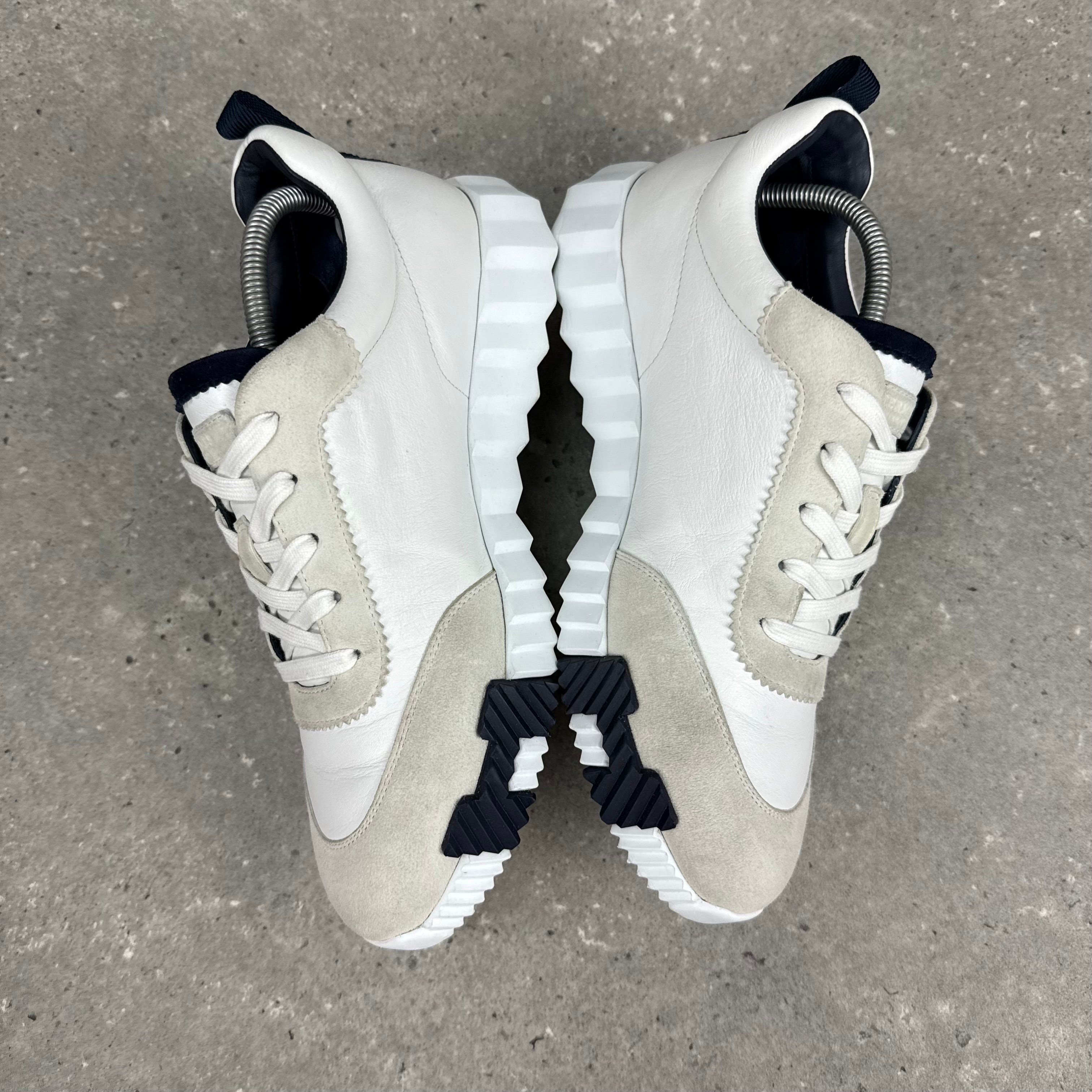 HERMES BOUNCING WHITE/GREY - (EU42 / UK8)