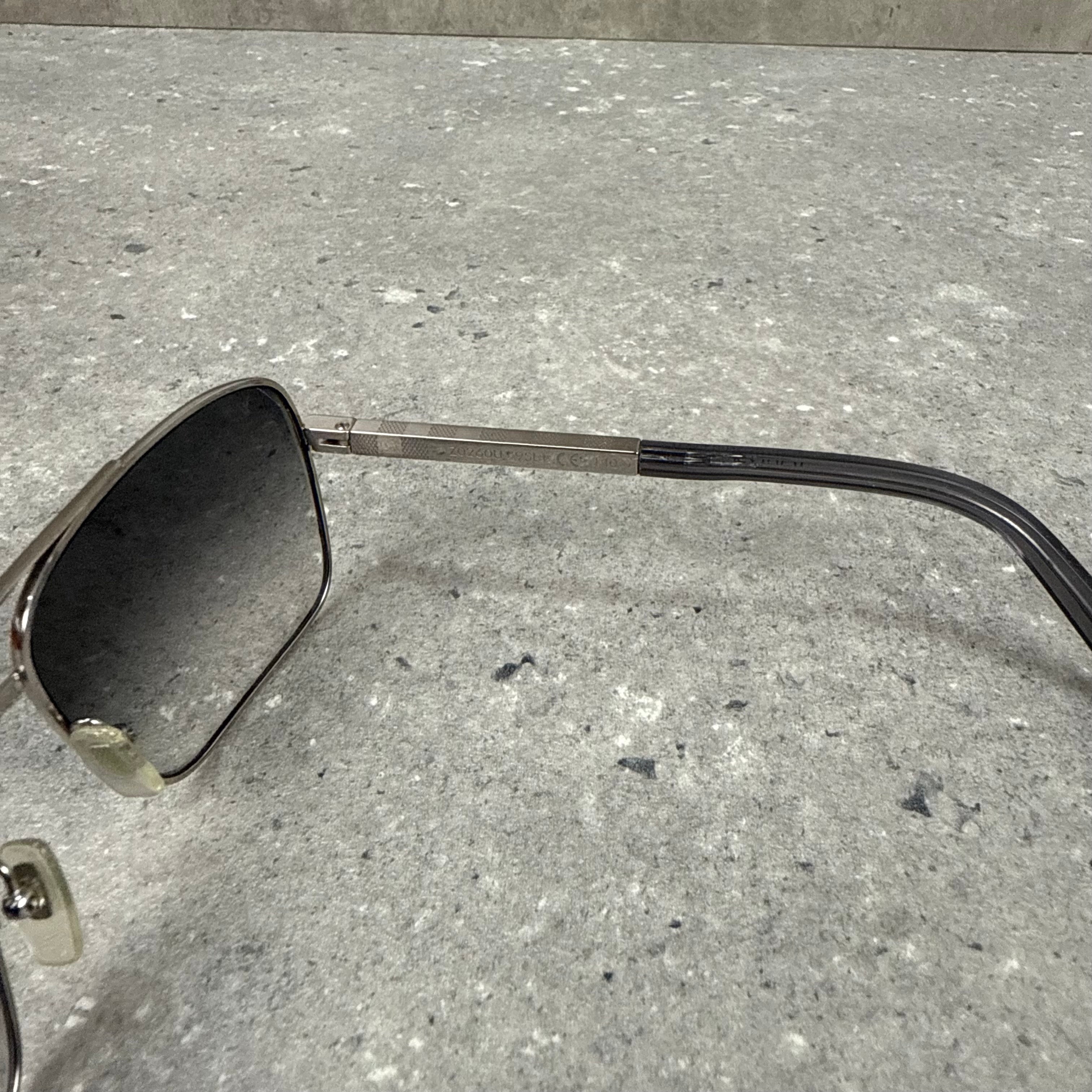 LOUIS VUITTON ATTITUDE SUNGLASSES - SILVER