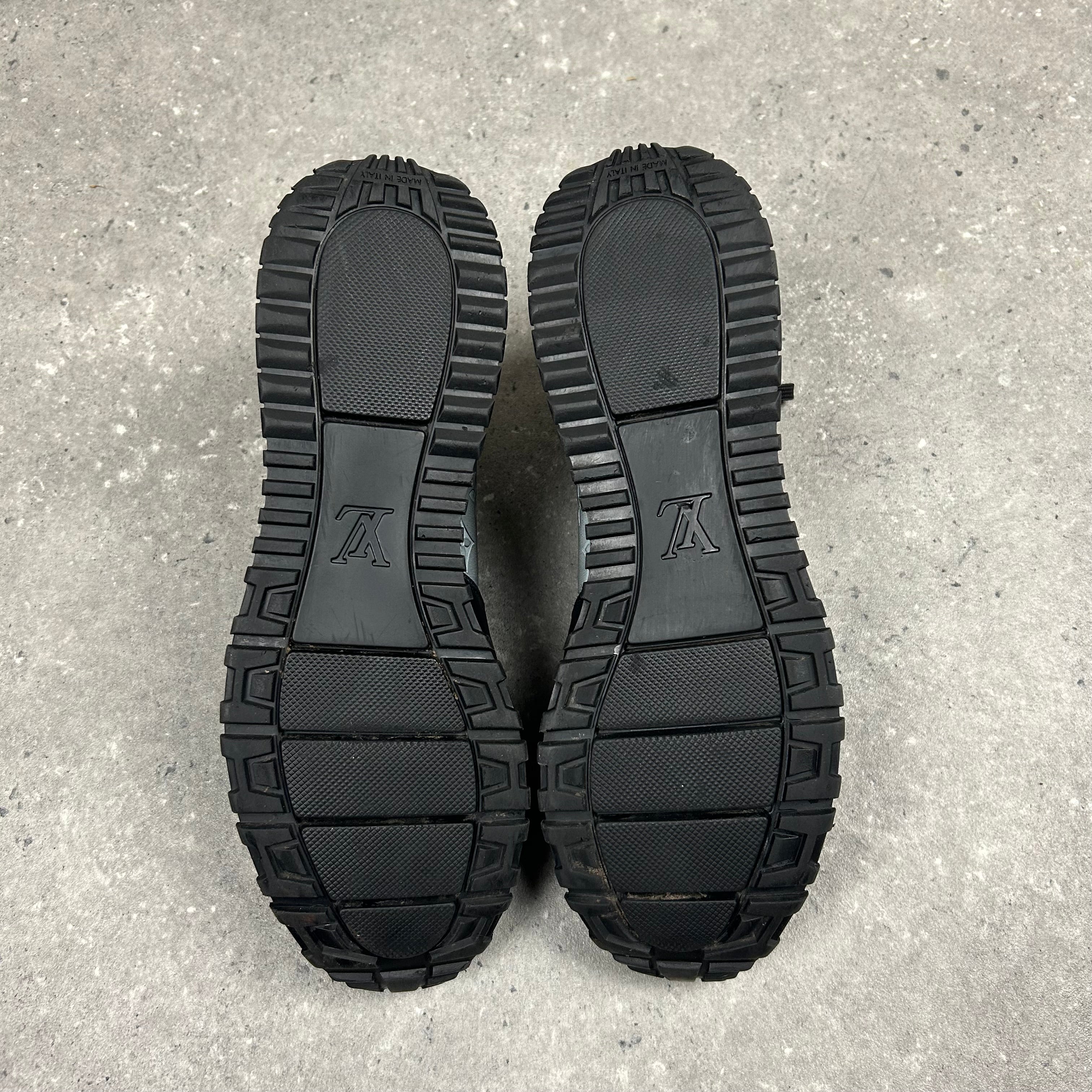 LOUIS VUITTON RUNAWAYS - EU 43 (FITS UK 10)