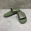 BURBERRY SLIDERS KHAKI - (EU43 / UK9)