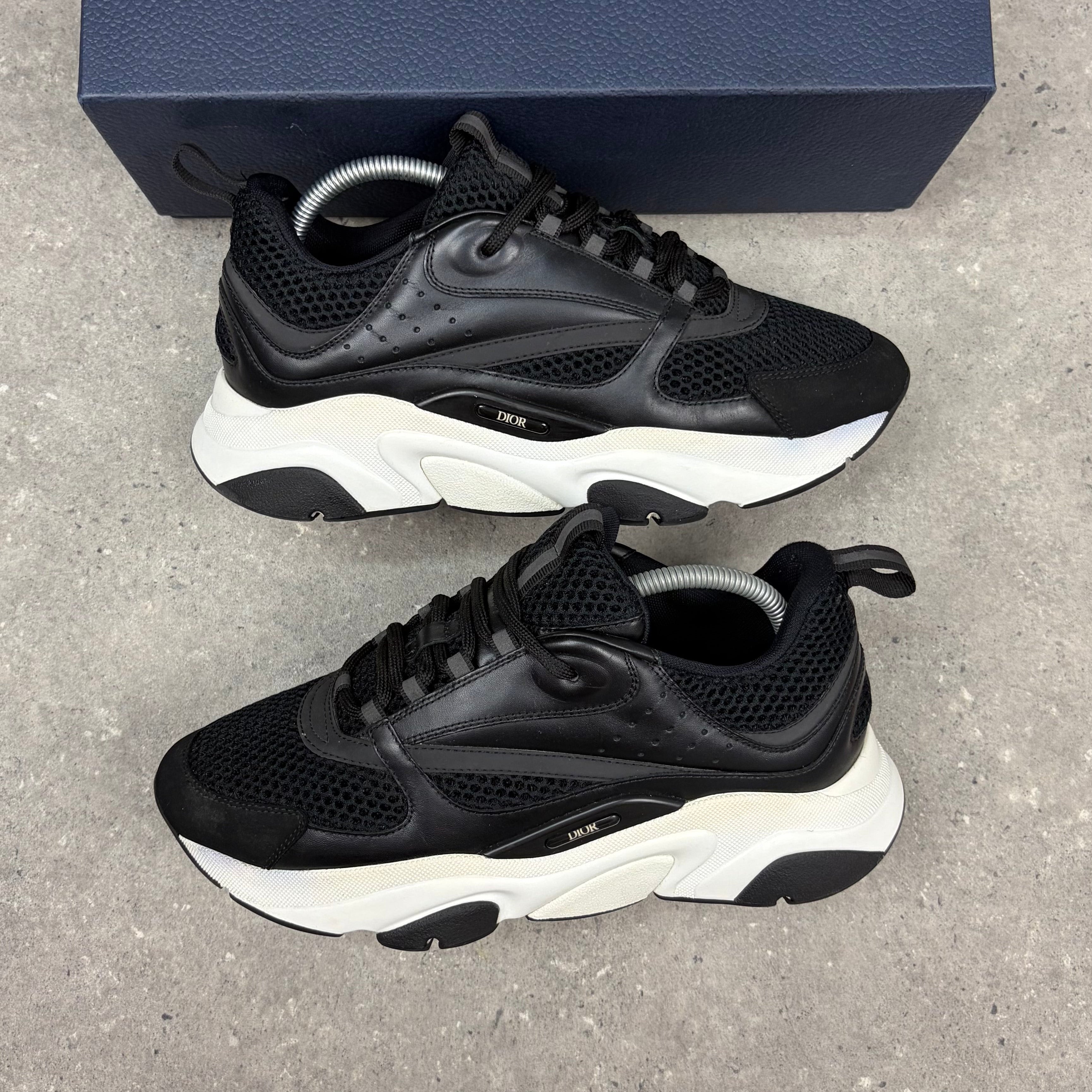 DIOR B22 BLACK / WHITE - (EU42 / UK8)