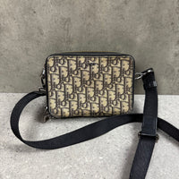 DIOR BEIGE SHOULDER BAG