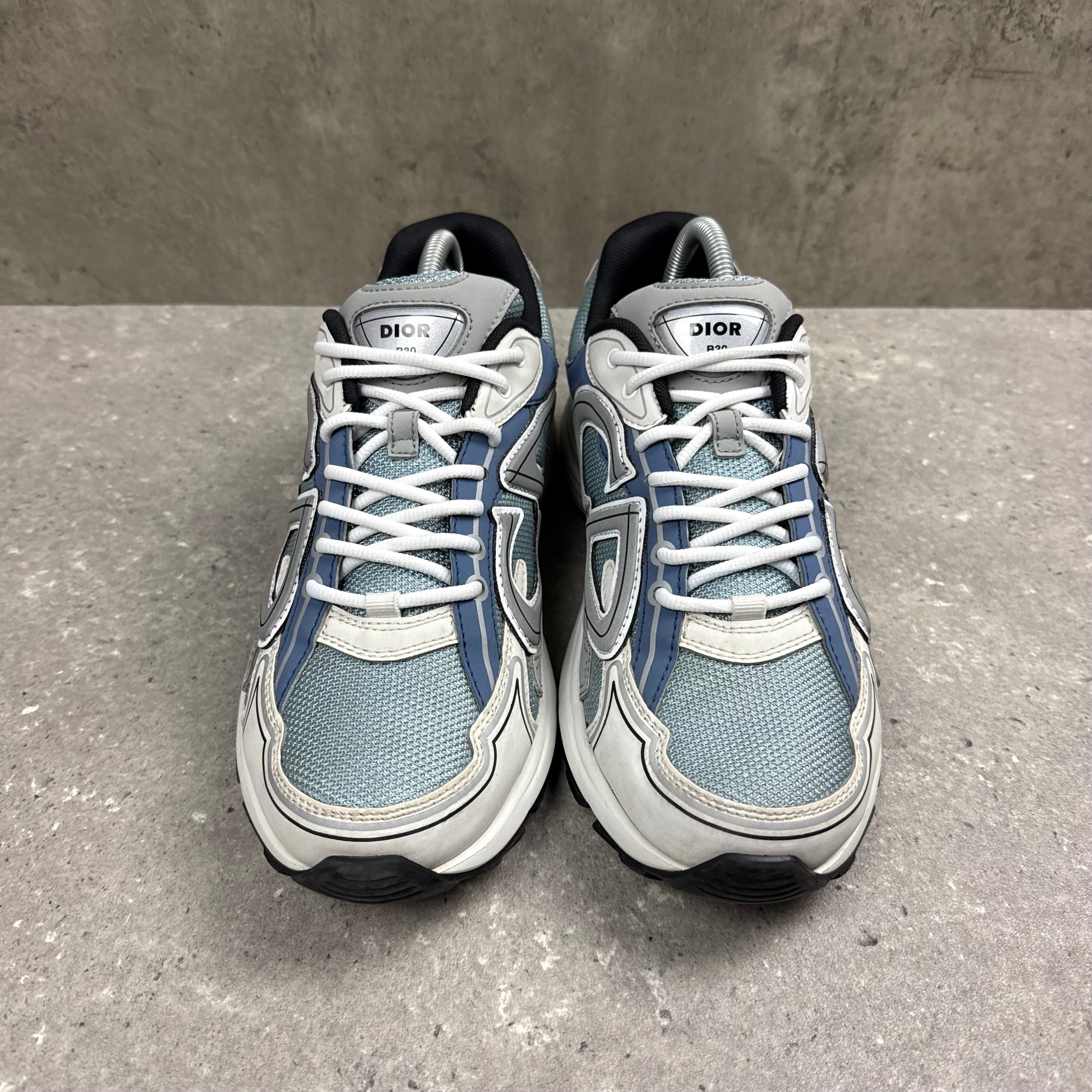 DIOR B30 LIGHT BLUE - (EU 41 / UK 7)