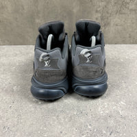 LOUIS VUITTON TACTICS GREY - EU41 (FITS UK 8)