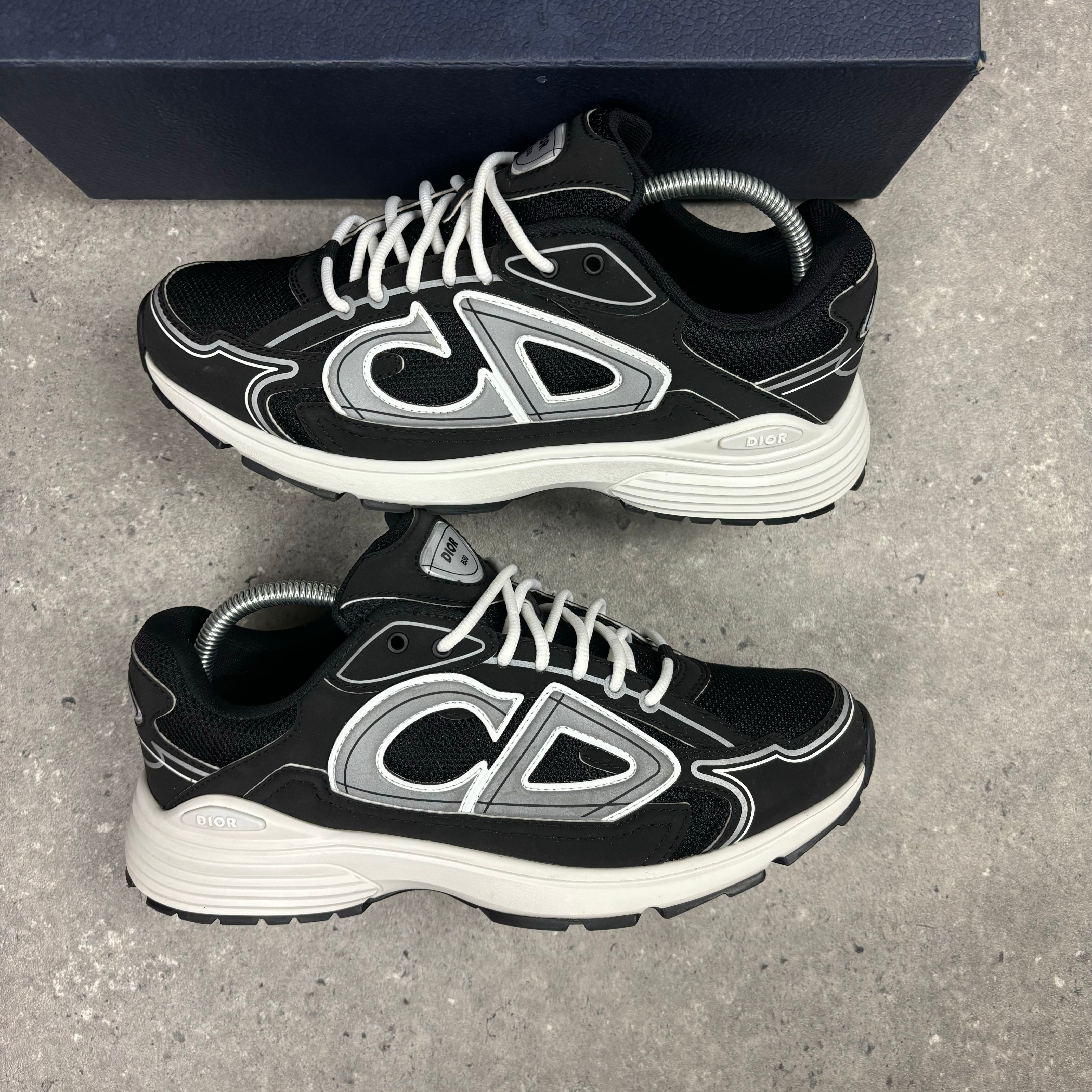 DIOR B30 BLACK - (EU41.5 / UK7.5)