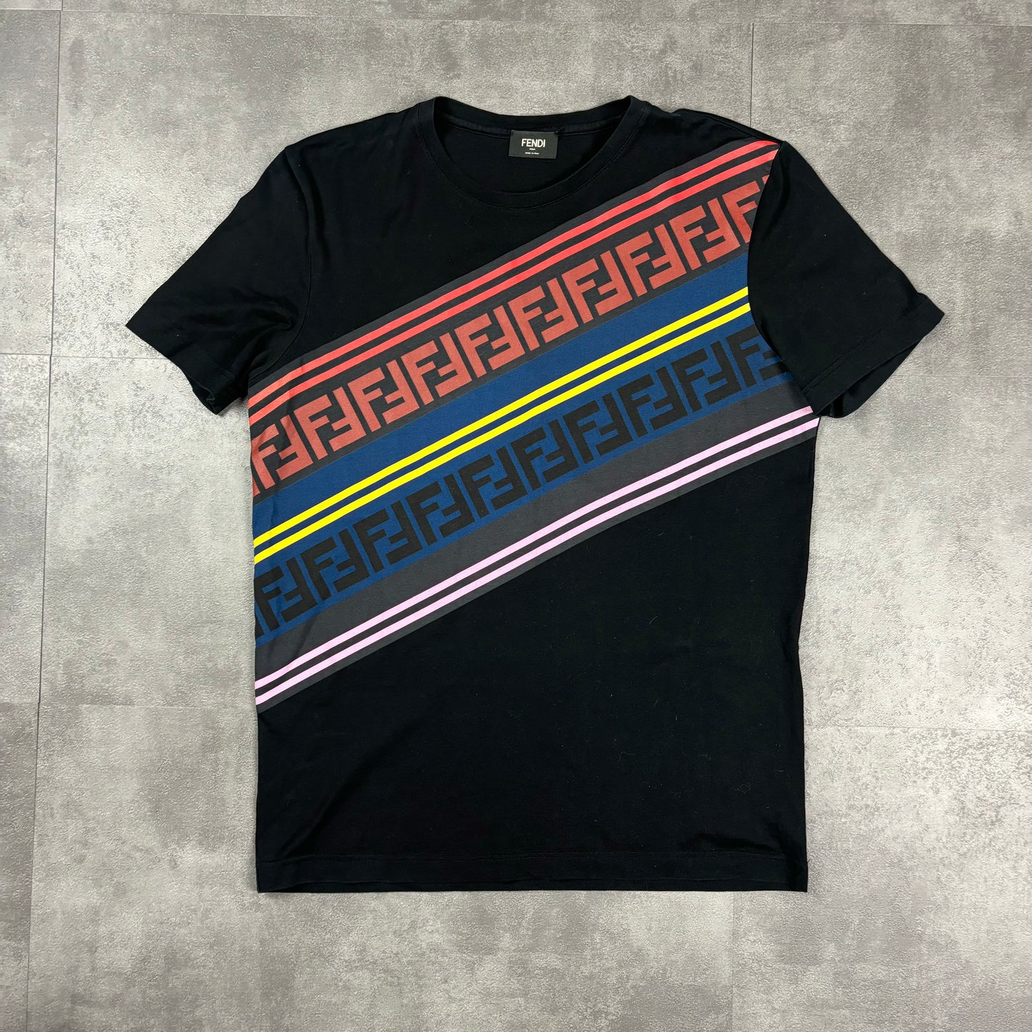 FENDI MONOGRAM TEE  (FITS S)