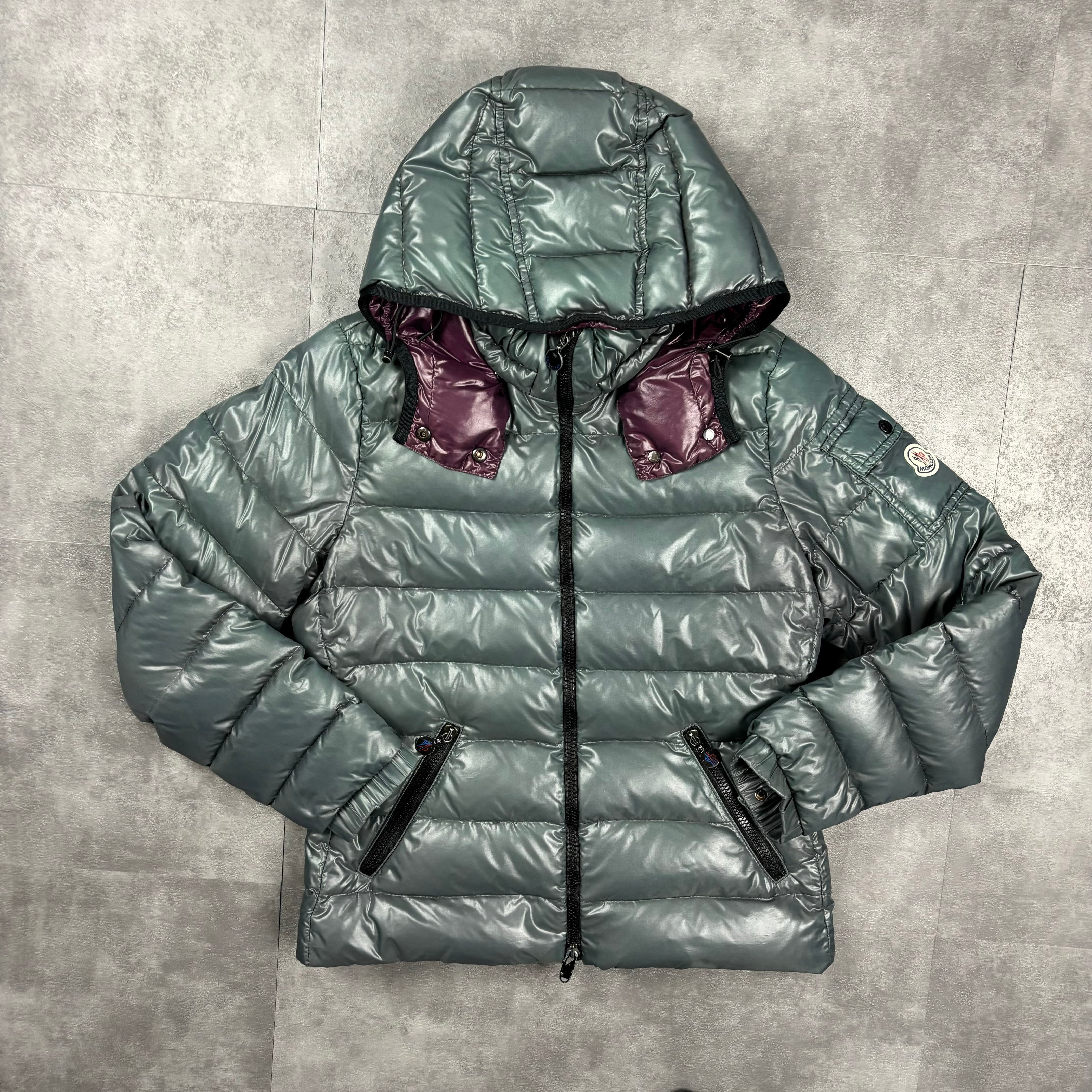 MONCLER WOMENS BADY PUFFER JACKET FIT S M