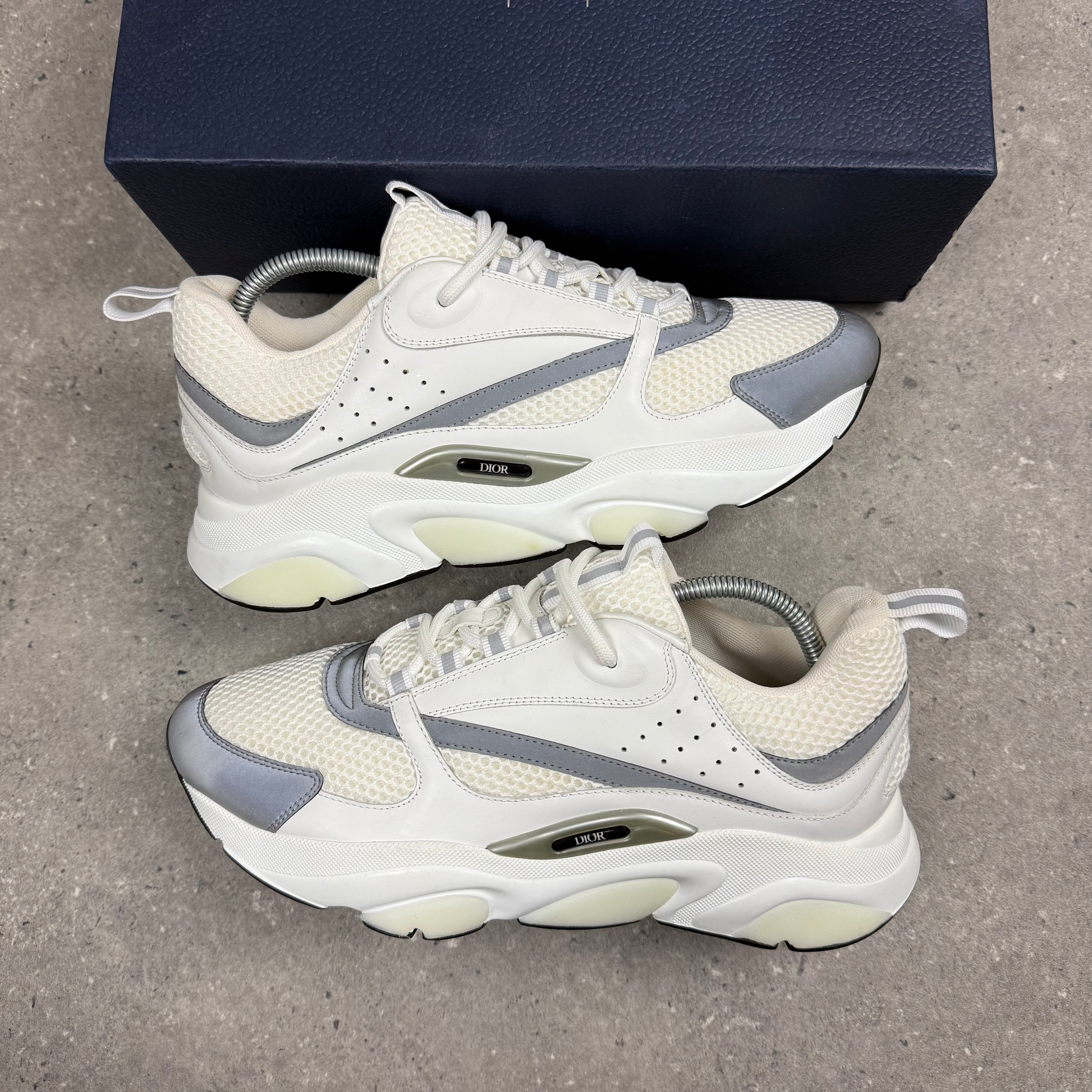 DIOR B22 WHITE - (EU44 / UK10)