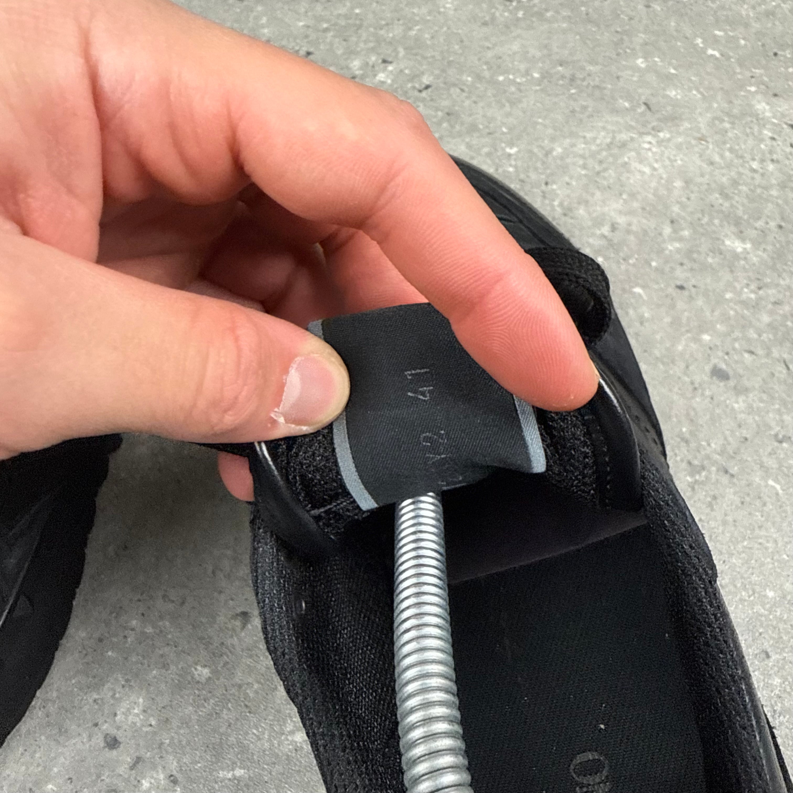 VALENTINO ROCKRUNNER - (EU41 / UK7)