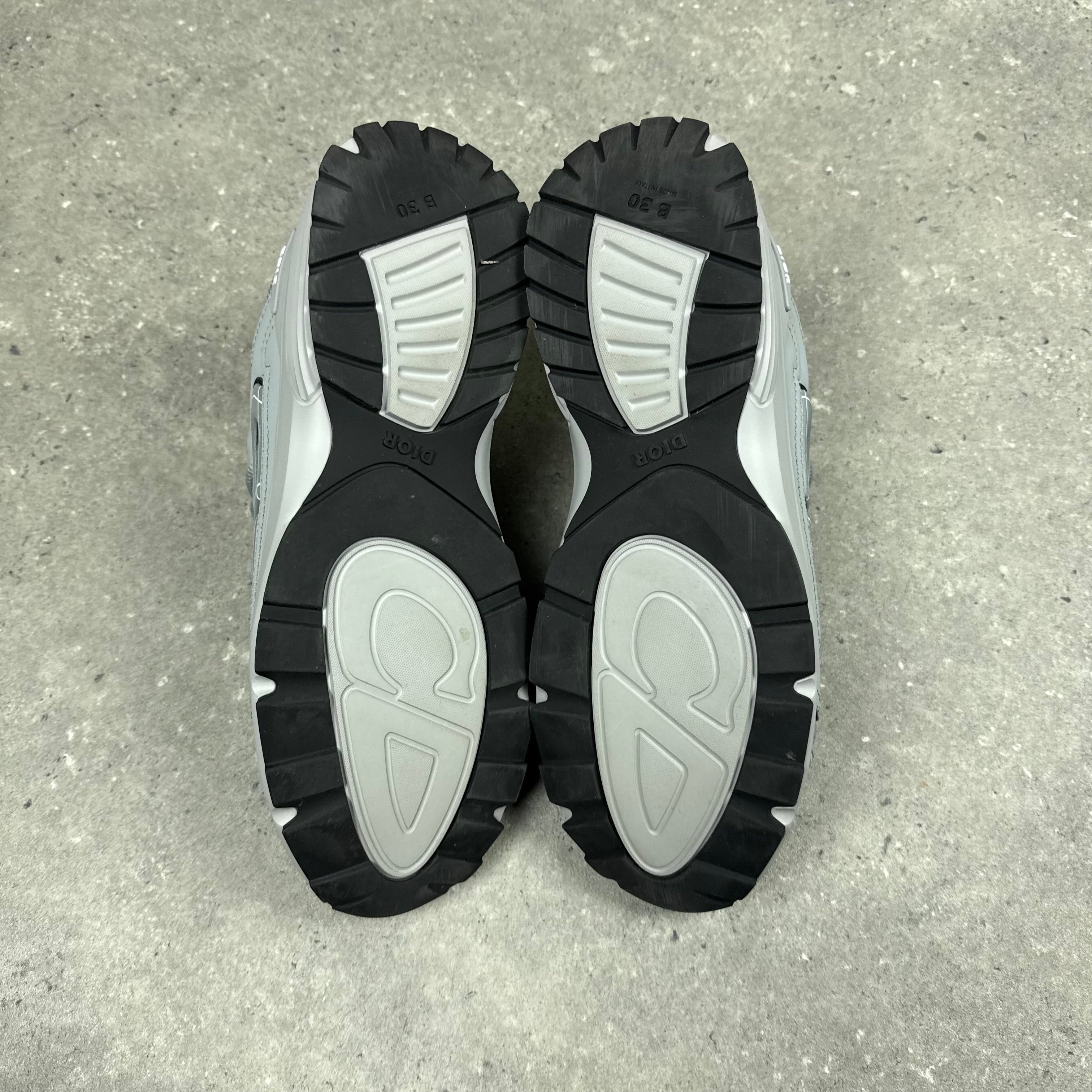 DIOR B30 GREY - (EU44 / UK 10)