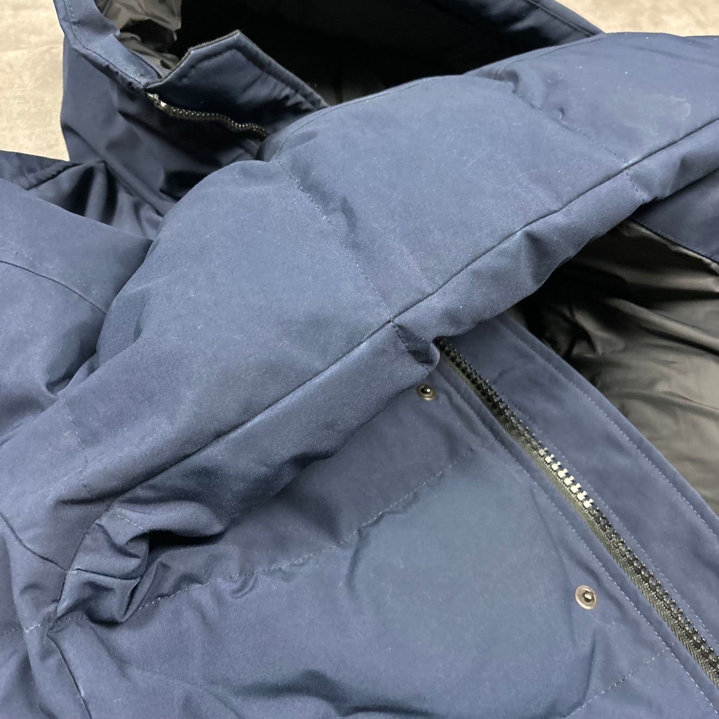 CANADA GOOSE MACMILLAN PARKA - SMALL