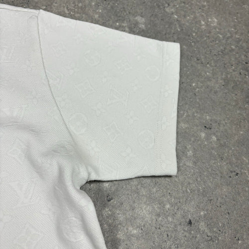 LOUIS VUITTON MONOGRAM WHITE T-SHIRT - (S)