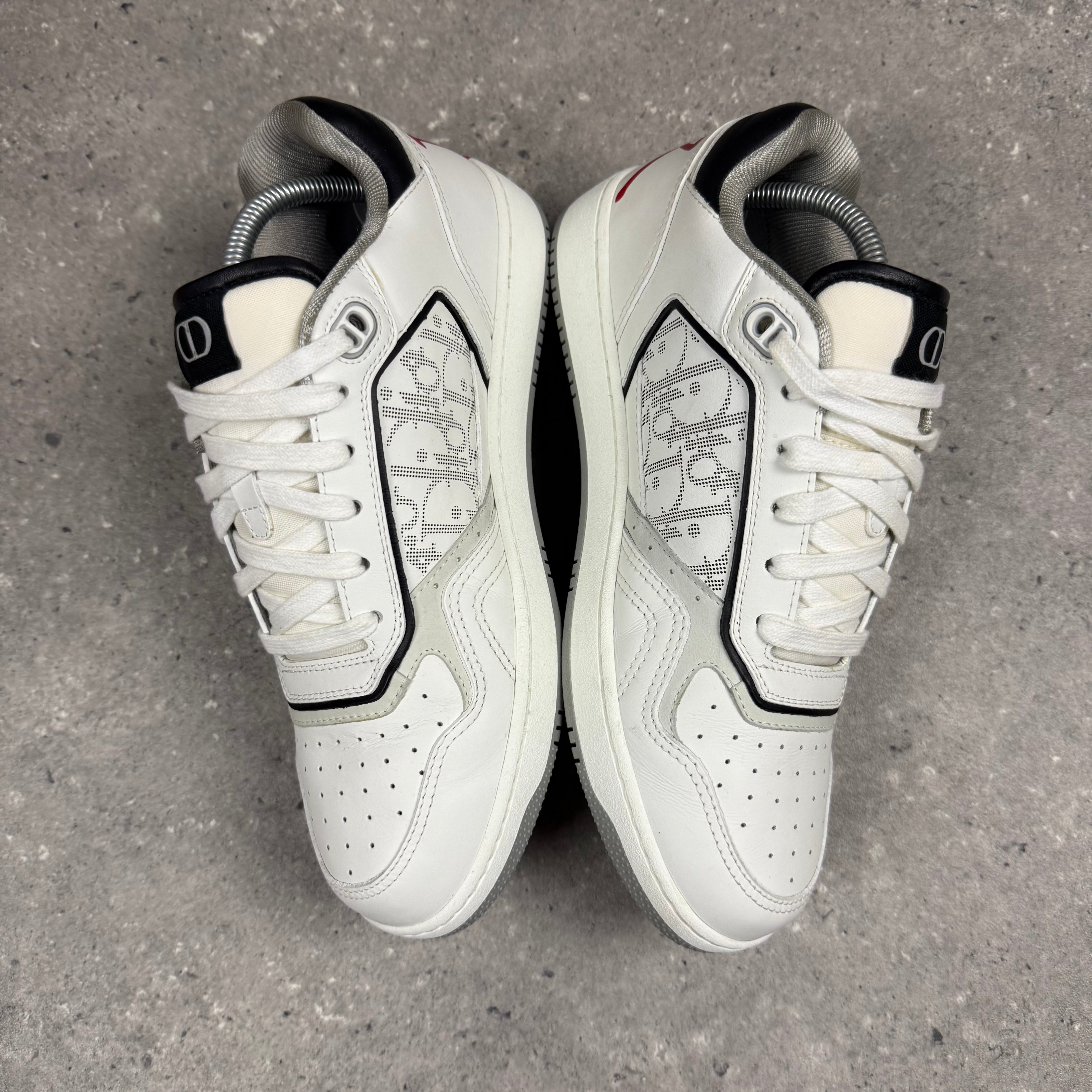 DIOR B27 WHITE - (EU 42 / UK 8)
