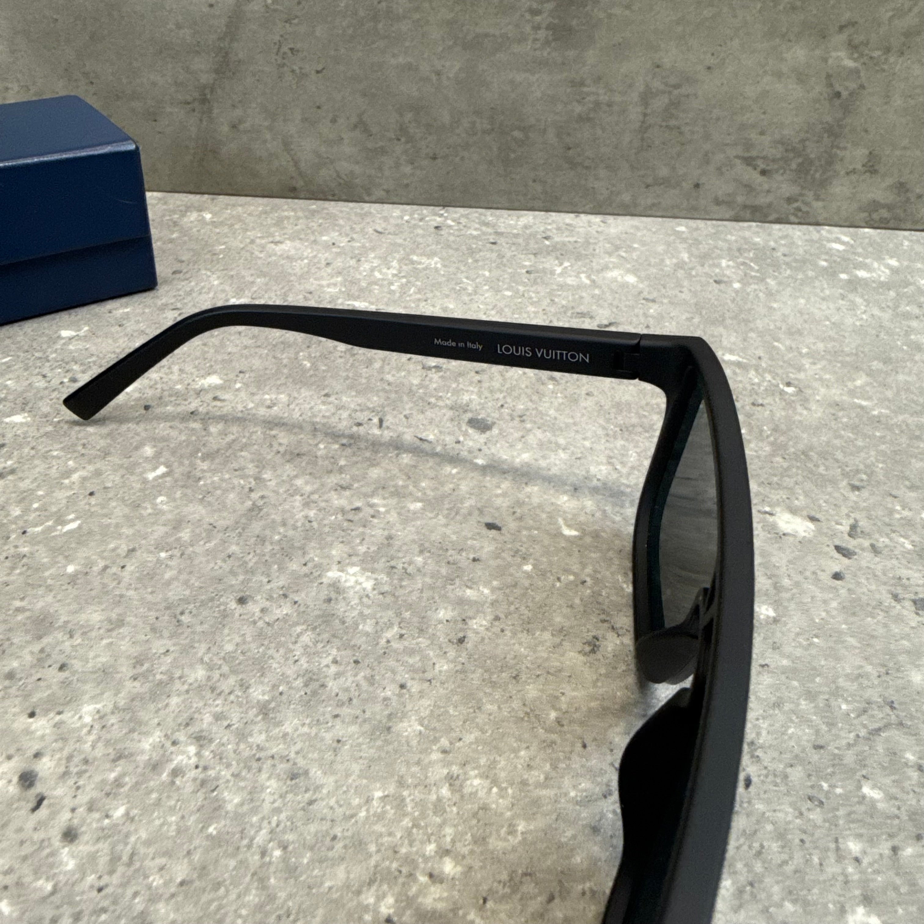 LOUIS VUITTON WAIMEA SUNGLASSES
