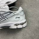 ASICS GEL NYC - WHITE / CARRIER GREY