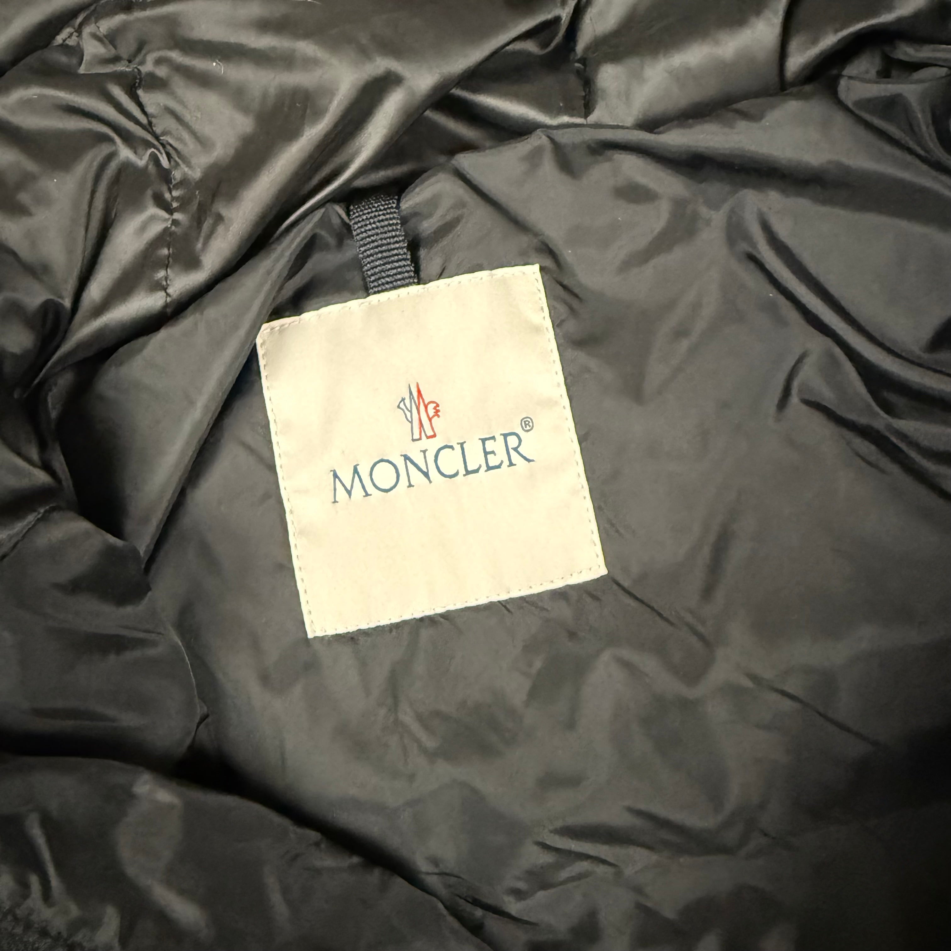 MONCLER TATI JACKET BLACK - 3 (M)