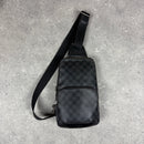 LOUIS VUITTON AVENUE SLING BAG