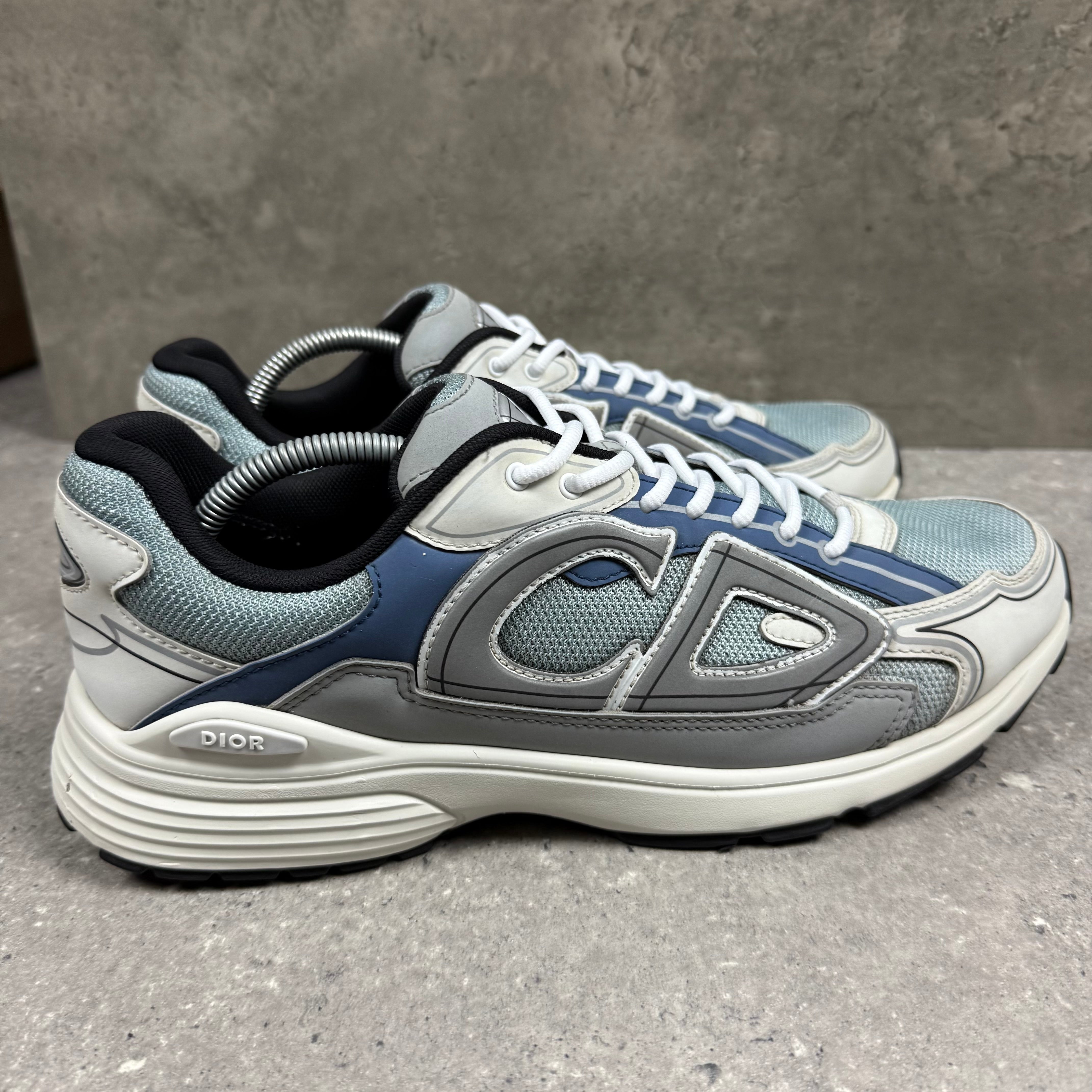 DIOR B30 LIGHT BLUE - (EU46 / UK12)