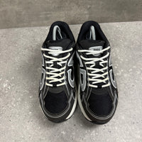 DIOR B30 BLACK - (EU41.5 / UK7.5)