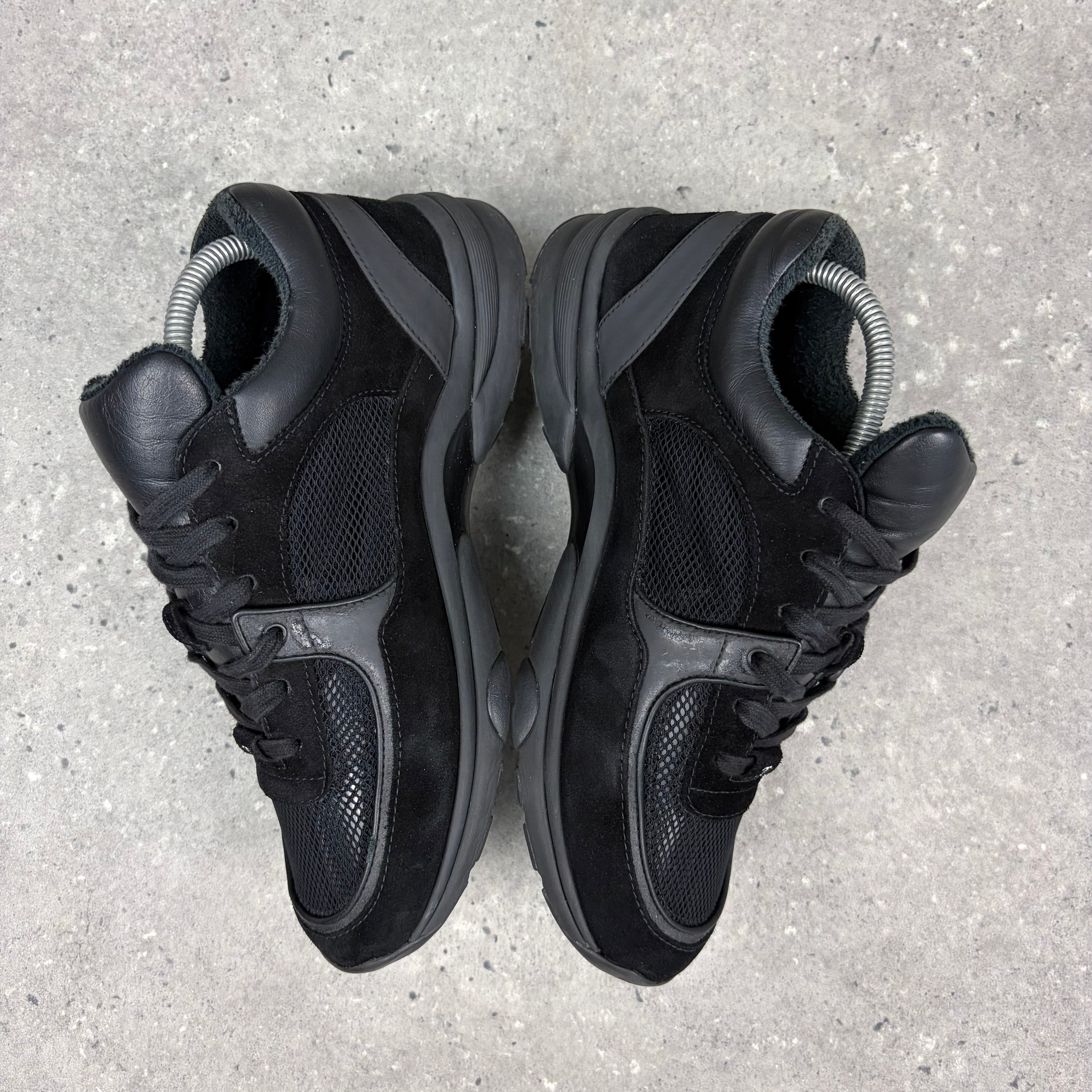 CHANEL RUNNERS BLACK -  (EU40.5 / UK6.5)