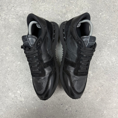 VALENTINO ROCKRUNNER BLACK - (EU42 / UK8)