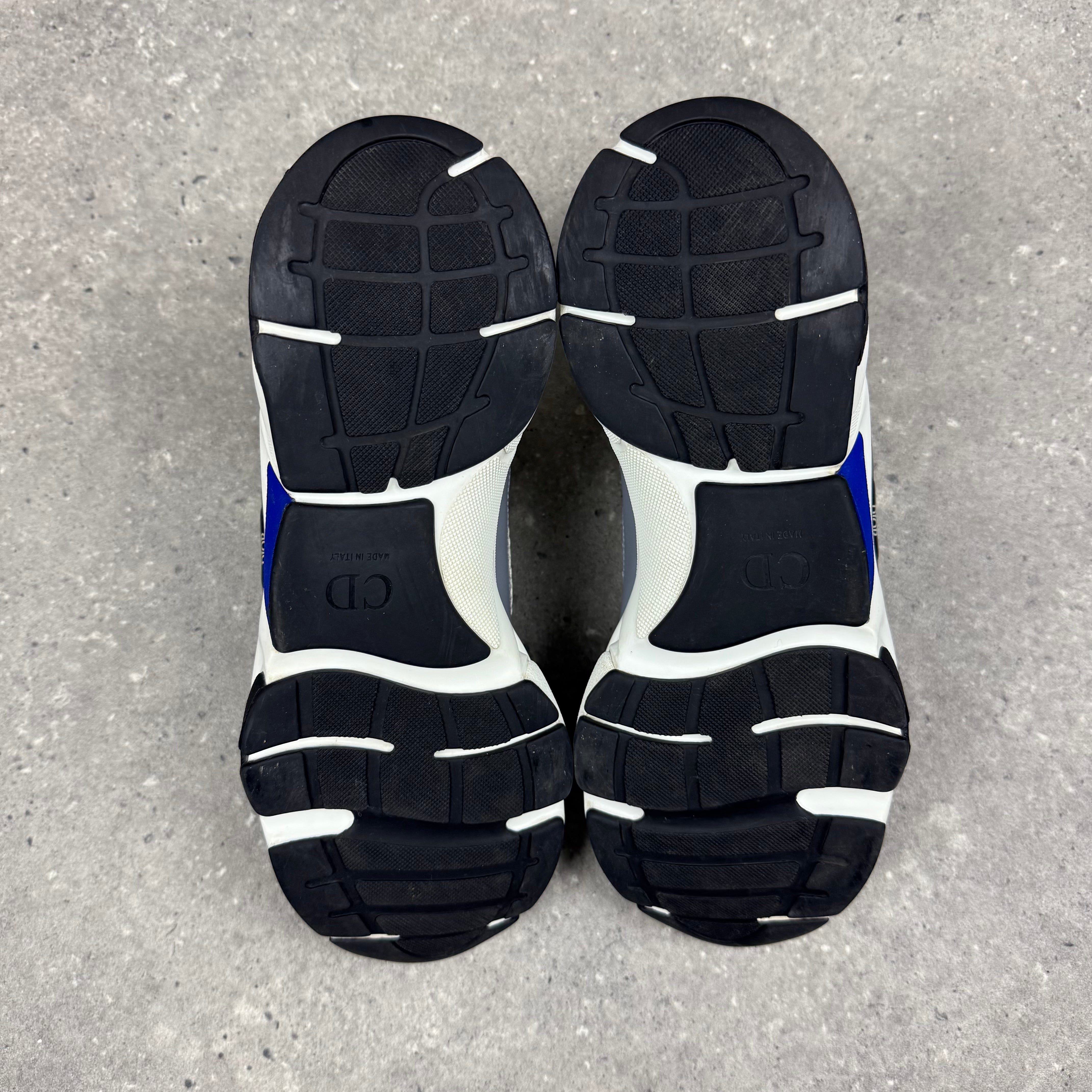 DIOR B22 BABY BLUE - (EU 43 / UK 9)