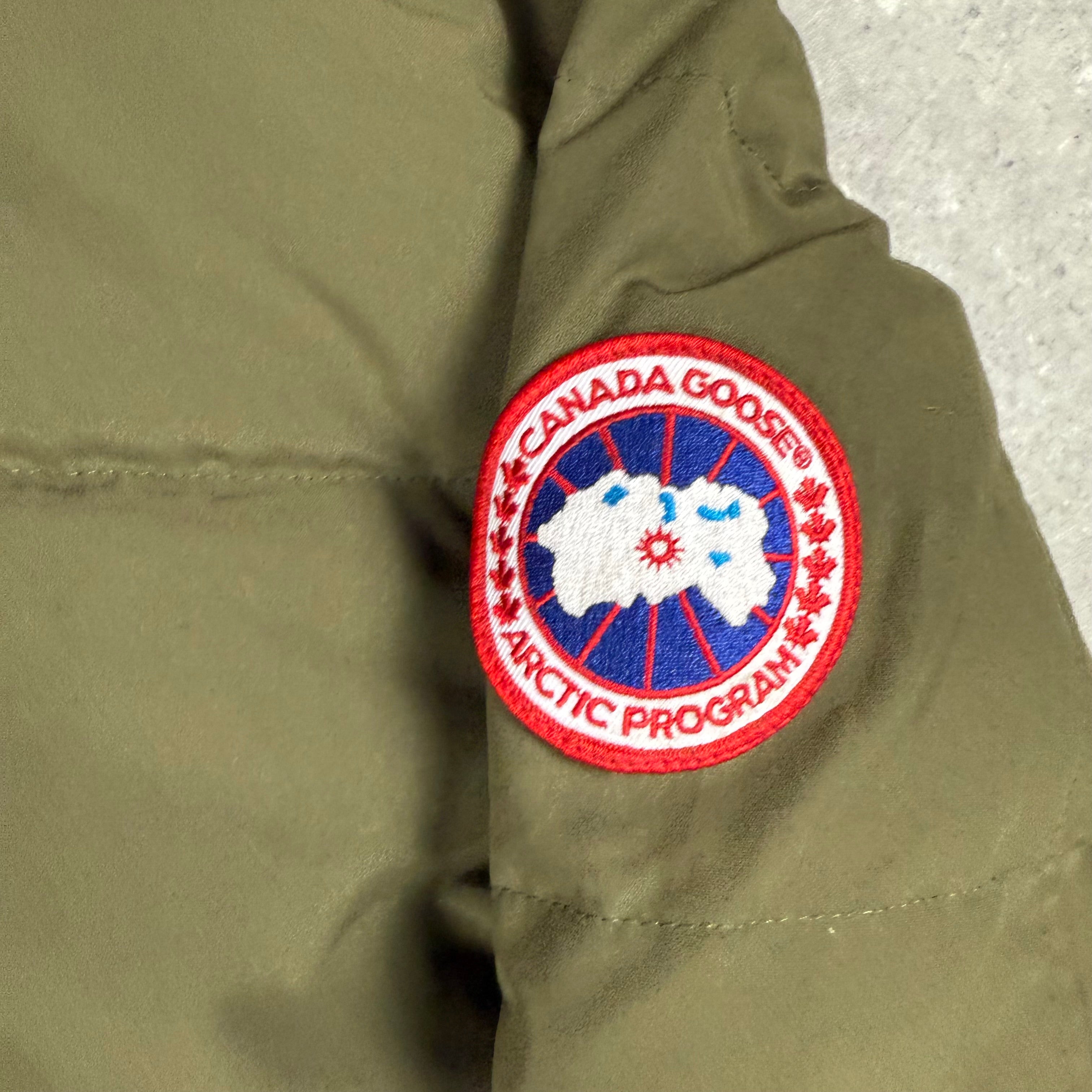 CANADA GOOSE CARSON PARKA MILITARY GREEN  - (S)