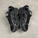 DIOR B30 BLACK (EU 41 / UK 7)