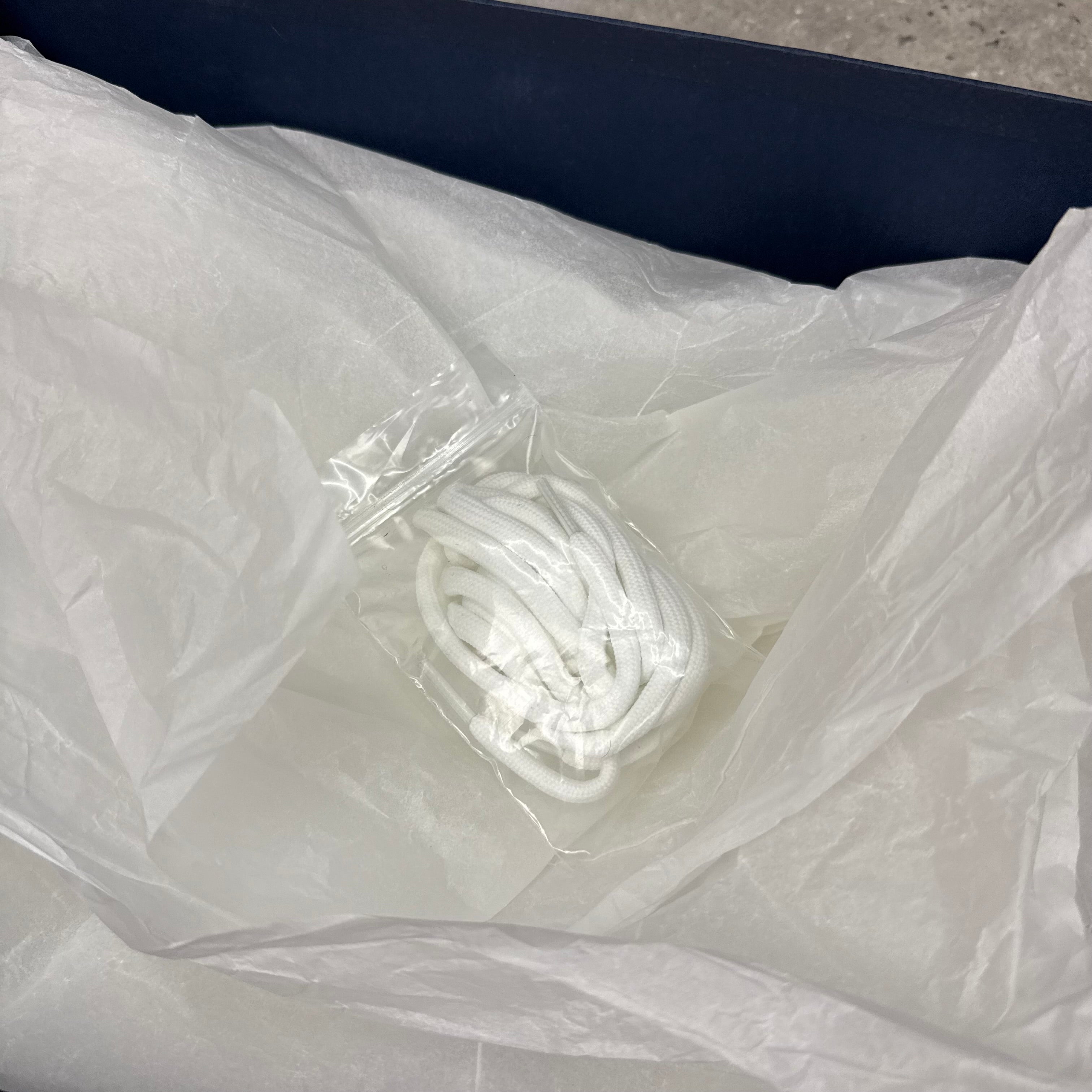 DIOR B22 WHITE - (EU44 / UK10)